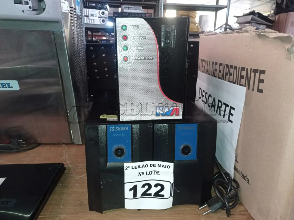 LOTE 122 - 02 ESTABILIZADORES TS SHARA 1500VA E 01 NOBREAK MARCA KVA. (NO ESTADO) ATENÇÃO! FAZER A VISITAÇÃO ANTES DE ARREMATAR, NÃO SABEMOS SE FUNCIONA. LEILÃO NÃO TEM GARANTIA E NEM DEVOLUÇÃO, SUJEITO A POSSÍVEIS AVARIAS VISÍVEIS/OCULTAS E/OU AUSÊNCIA DE COMPONENTES.