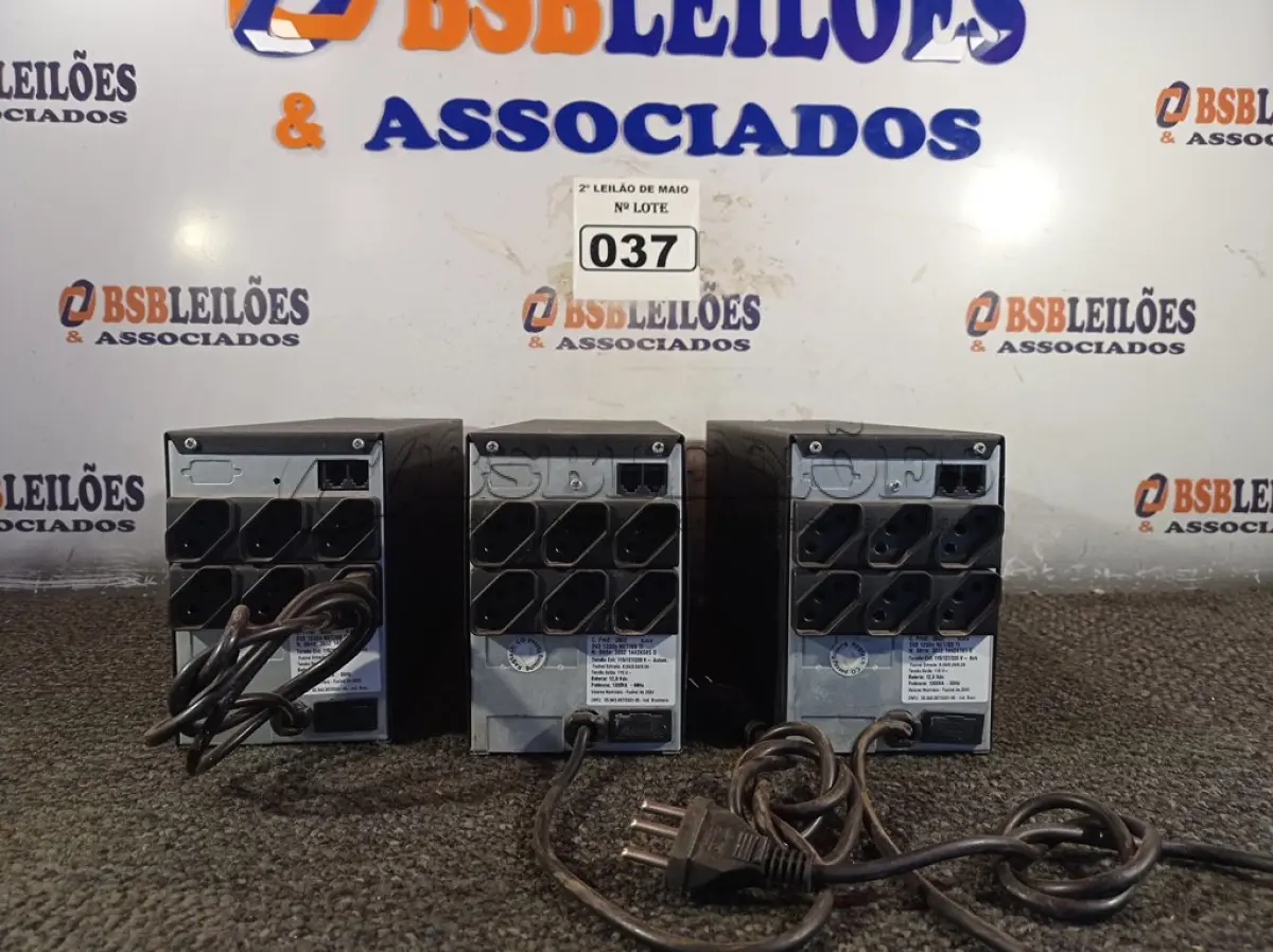 LOTE 037 - 03 NOBREAKS MARCAS RAGTECH 1200VA. (NO ESTADO) ATENÇÃO! FAZER A VISITAÇÃO ANTES DE ARREMATAR, NÃO SABEMOS SE FUNCIONA. LEILÃO NÃO TEM GARANTIA E NEM DEVOLUÇÃO, SUJEITO A POSSÍVEIS AVARIAS VISÍVEIS/OCULTAS E/OU AUSÊNCIA DE COMPONENTES.