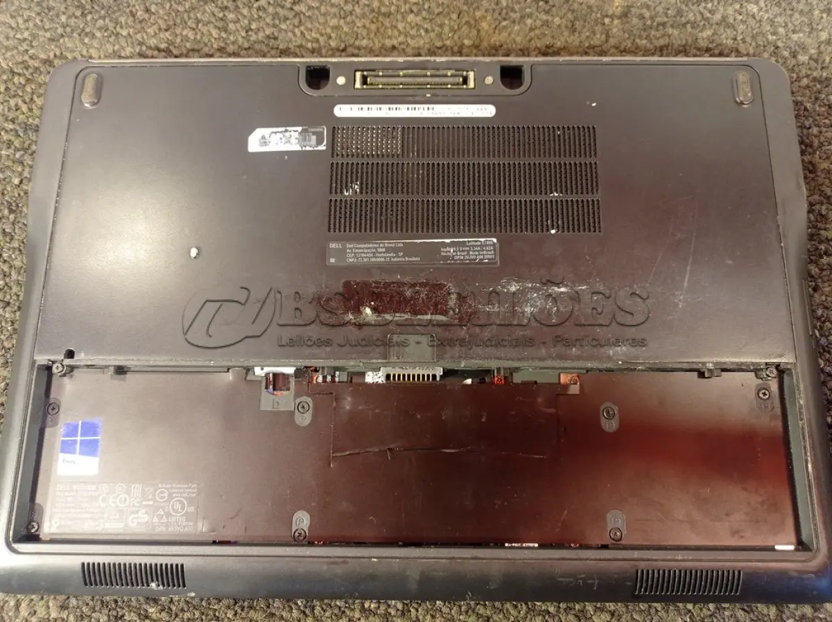 LOTE 050 - 01 NOTEBOOK DELL LATITUDE E7440. (NO ESTADO) ATENÇÃO! FAZER A VISITAÇÃO ANTES DE ARREMATAR, NÃO SABEMOS SE FUNCIONA. LEILÃO NÃO TEM GARANTIA E NEM DEVOLUÇÃO, SUJEITO A POSSÍVEIS AVARIAS VISÍVEIS/OCULTAS E/OU AUSÊNCIA DE COMPONENTES.