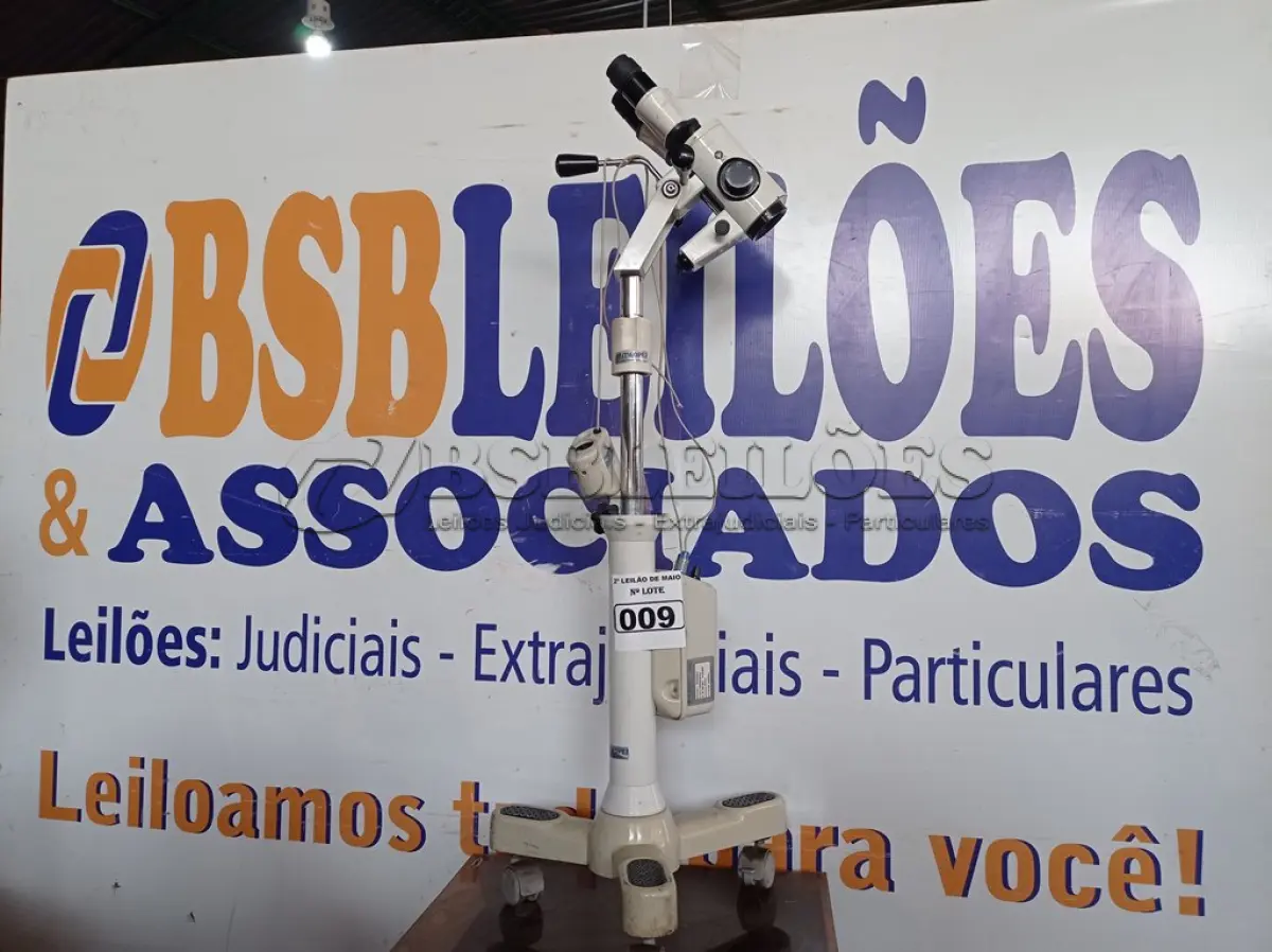 LOTE 009 - 01 COLPOSCÓPIO MEDPEJ. (NO ESTADO) ATENÇÃO! FAZER A VISITAÇÃO ANTES DE ARREMATAR, NÃO SABEMOS SE FUNCIONA. LEILÃO NÃO TEM GARANTIA E NEM DEVOLUÇÃO, SUJEITO A POSSÍVEIS AVARIAS VISÍVEIS/OCULTAS E/OU AUSÊNCIA DE COMPONENTES.