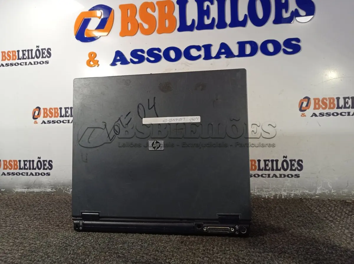 LOTE 160 - 01 NOTEBOOK MARCA HP COMPAC NX6320. (NO ESTADO) ATENÇÃO! FAZER A VISITAÇÃO ANTES DE ARREMATAR, NÃO SABEMOS SE FUNCIONA. LEILÃO NÃO TEM GARANTIA E NEM DEVOLUÇÃO, SUJEITO A POSSÍVEIS AVARIAS VISÍVEIS/OCULTAS E/OU AUSÊNCIA DE COMPONENTES.