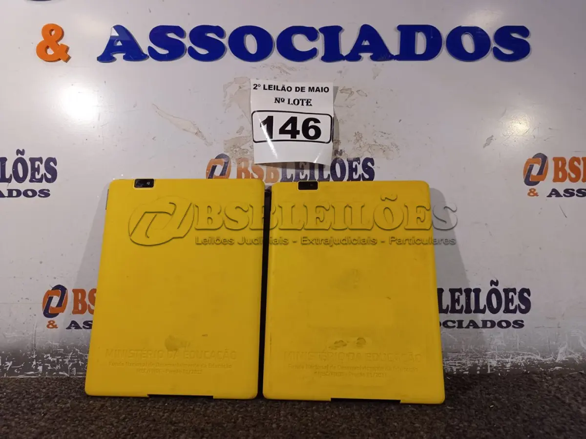 LOTE 146 - 02 TABLETS MARCAS POSITIVO. (NO ESTADO) ATENÇÃO! FAZER A VISITAÇÃO ANTES DE ARREMATAR, NÃO SABEMOS SE FUNCIONA. LEILÃO NÃO TEM GARANTIA E NEM DEVOLUÇÃO, SUJEITO A POSSÍVEIS AVARIAS VISÍVEIS/OCULTAS E/OU AUSÊNCIA DE COMPONENTES.