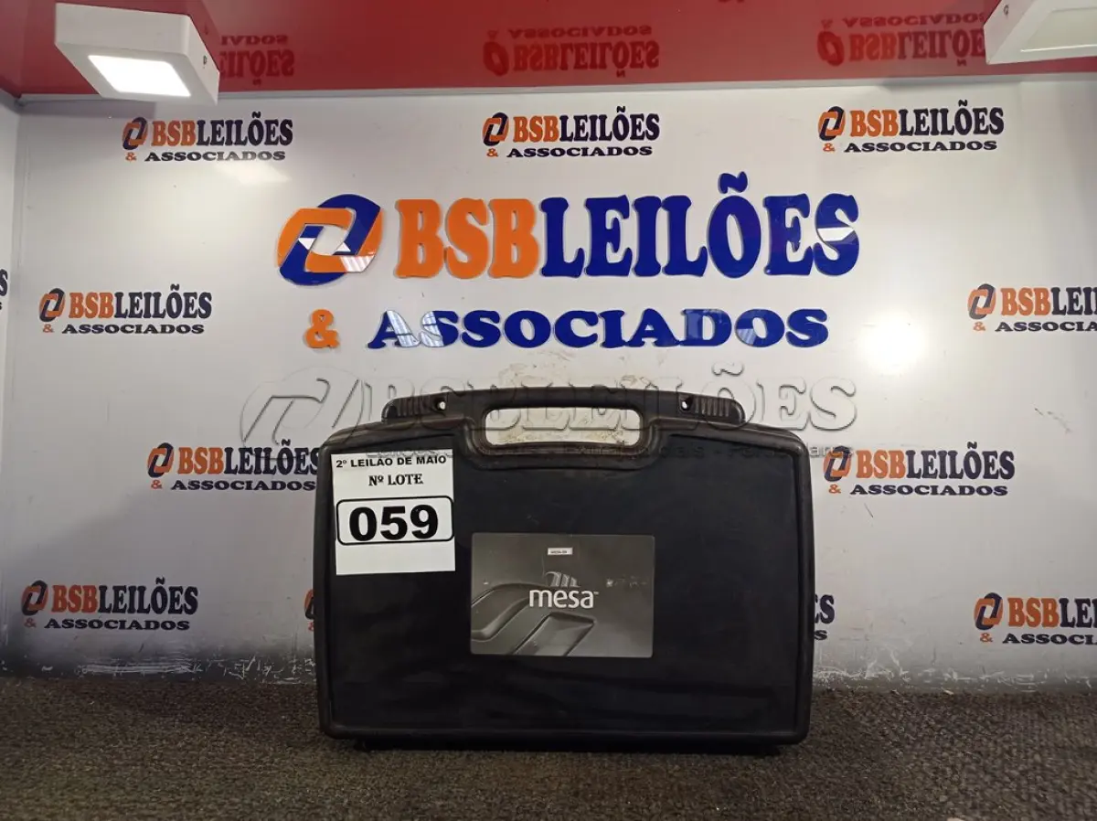 LOTE 059 - 01 GPS JUNIPER MESA COM MALETA. (NO ESTADO) ATENÇÃO! FAZER A VISITAÇÃO ANTES DE ARREMATAR, NÃO SABEMOS SE FUNCIONA. LEILÃO NÃO TEM GARANTIA E NEM DEVOLUÇÃO, SUJEITO A POSSÍVEIS AVARIAS VISÍVEIS/OCULTAS E/OU AUSÊNCIA DE COMPONENTES.