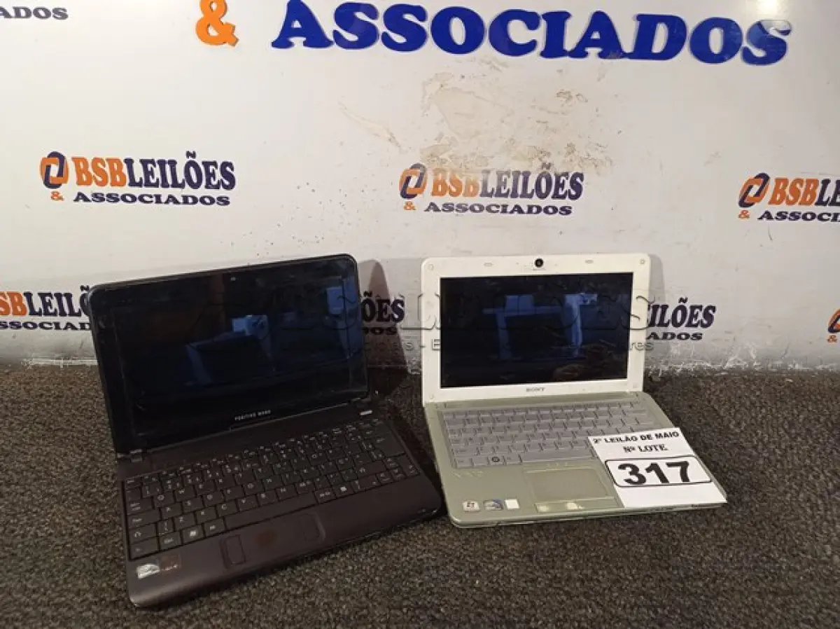 LOTE 317 - 02 NETBOOK’S MARCAS E MODELOS DIVERSOS. (NO ESTADO) ATENÇÃO! FAZER A VISITAÇÃO ANTES DE ARREMATAR, NÃO SABEMOS SE FUNCIONA. LEILÃO NÃO TEM GARANTIA E NEM DEVOLUÇÃO, SUJEITO A POSSÍVEIS AVARIAS VISÍVEIS/OCULTAS E/OU AUSÊNCIA DE COMPONENTES.