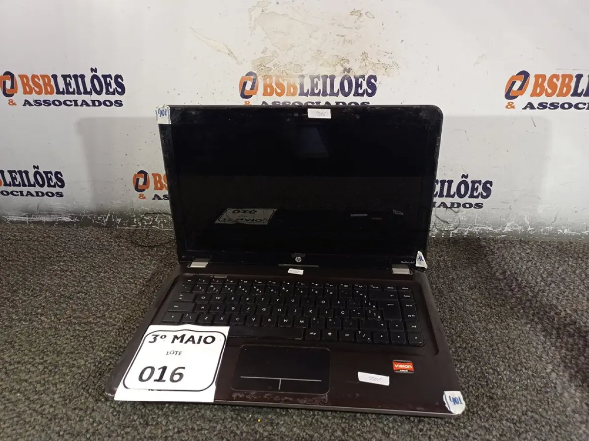 LOTE 016 - 01 NOTBOOK VISION . (NO ESTADO) ATENÇÃO! FAZER A VISITAÇÃO ANTES DE ARREMATAR, NÃO SABEMOS SE FUNCIONA. LEILÃO NÃO TEM GARANTIA E NEM DEVOLUÇÃO, SUJEITO A POSSÍVEIS AVARIAS VISÍVEIS/OCULTAS E/OU AUSÊNCIA DE COMPONENTES.