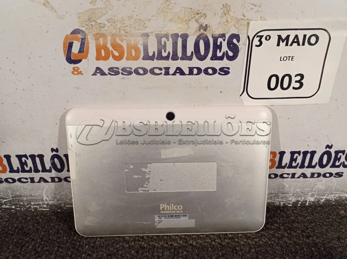 LOTE 003 - 1 WORKTAB Q10 SEM CARREGADOR MARCA PHILCO. (NO ESTADO) ATENÇÃO! FAZER A VISITAÇÃO ANTES DE ARREMATAR, NÃO SABEMOS SE FUNCIONA. LEILÃO NÃO TEM GARANTIA E NEM DEVOLUÇÃO, SUJEITO A POSSÍVEIS AVARIAS VISÍVEIS/OCULTAS E/OU AUSÊNCIA DE COMPONENTES.