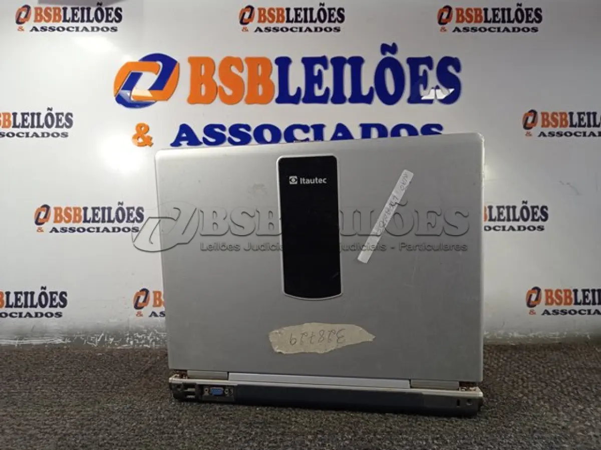 LOTE 300 - 01 NOTEBOOK MARCA ITAUTEC MODELO INFOWAY NOTE W7630. (NO ESTADO) ATENÇÃO! FAZER A VISITAÇÃO ANTES DE ARREMATAR, NÃO SABEMOS SE FUNCIONA. LEILÃO NÃO TEM GARANTIA E NEM DEVOLUÇÃO, SUJEITO A POSSÍVEIS AVARIAS VISÍVEIS/OCULTAS E/OU AUSÊNCIA DE COMPONENTES.