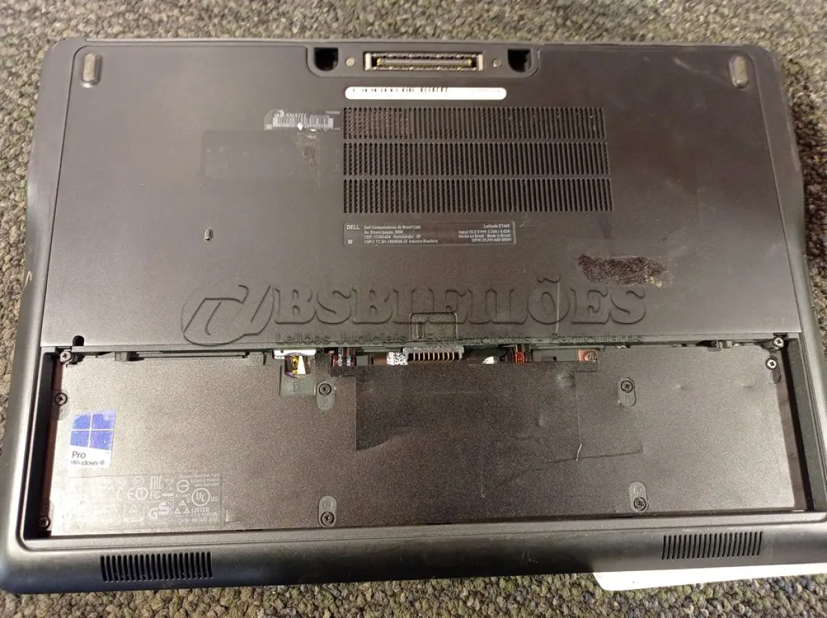 LOTE 240 - 01 NOTEBOOK MARCA DELL LATITUDE E7440. (NO ESTADO) ATENÇÃO! FAZER A VISITAÇÃO ANTES DE ARREMATAR, NÃO SABEMOS SE FUNCIONA. LEILÃO NÃO TEM GARANTIA E NEM DEVOLUÇÃO, SUJEITO A POSSÍVEIS AVARIAS VISÍVEIS/OCULTAS E/OU AUSÊNCIA DE COMPONENTES.