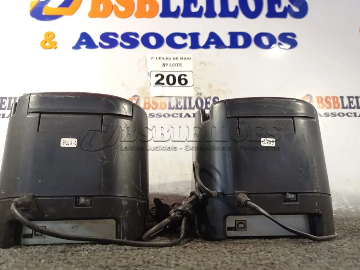 LOTE 206 - 02 IMPRESSORAS DE CUPOM. (NO ESTADO) ATENÇÃO! FAZER A VISITAÇÃO ANTES DE ARREMATAR, NÃO SABEMOS SE FUNCIONA. LEILÃO NÃO TEM GARANTIA E NEM DEVOLUÇÃO, SUJEITO A POSSÍVEIS AVARIAS VISÍVEIS/OCULTAS E/OU AUSÊNCIA DE COMPONENTES.