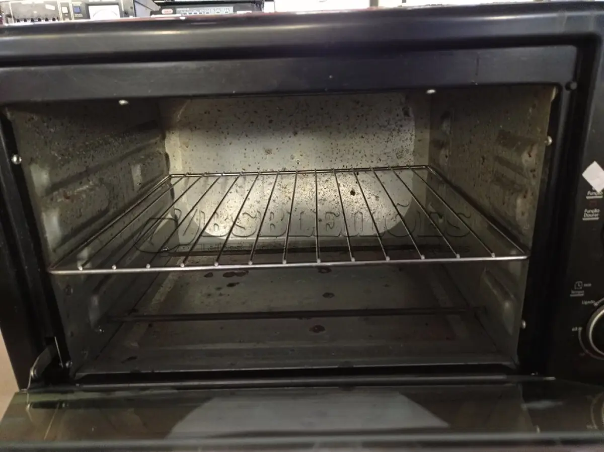 LOTE 153 - 01 FORNO ELÉTRICO MARCA PHILCO COM AVARIAS. (NO ESTADO) ATENÇÃO! FAZER A VISITAÇÃO ANTES DE ARREMATAR, NÃO SABEMOS SE FUNCIONA. LEILÃO NÃO TEM GARANTIA E NEM DEVOLUÇÃO, SUJEITO A POSSÍVEIS AVARIAS VISÍVEIS/OCULTAS E/OU AUSÊNCIA DE COMPONENTES.