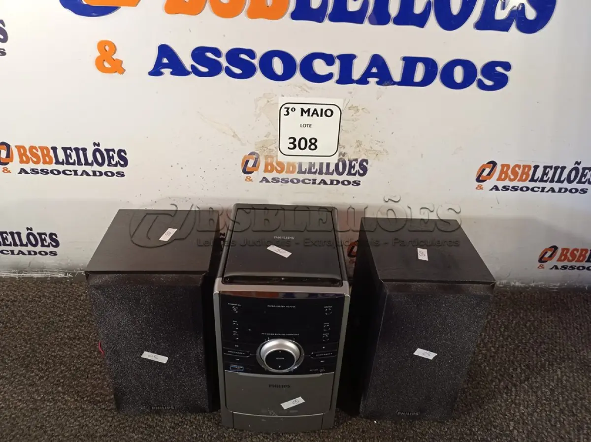 LOTE 308 - 01 MICRO SYSTEM MODELO: MCM166 MARCA PHILIPS. (NO ESTADO) ATENÇÃO! FAZER A VISITAÇÃO ANTES DE ARREMATAR, NÃO SABEMOS SE FUNCIONA. LEILÃO NÃO TEM GARANTIA E NEM DEVOLUÇÃO, SUJEITO A POSSÍVEIS AVARIAS VISÍVEIS/OCULTAS E/OU AUSÊNCIA DE COMPONENTES.