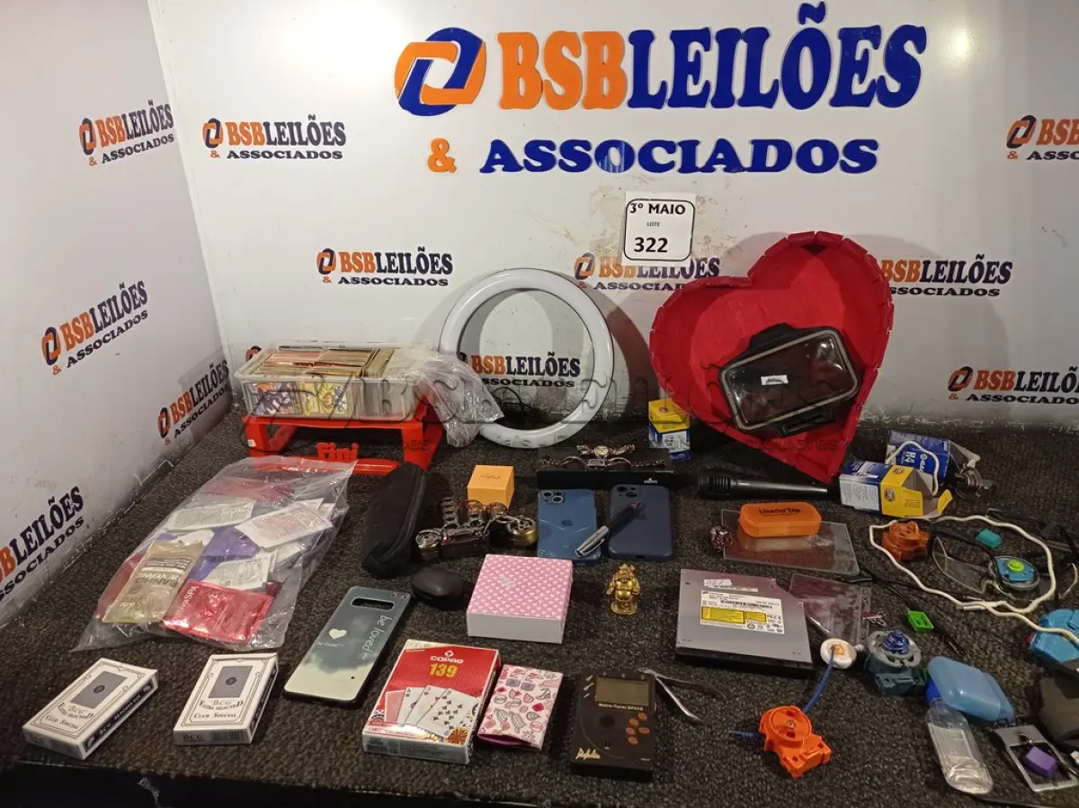 LOTE 322 - 01 LOTE COM MATERIAIS DIVERSOS. (NO ESTADO) ATENÇÃO! FAZER A VISITAÇÃO ANTES DE ARREMATAR, NÃO SABEMOS SE FUNCIONA. LEILÃO NÃO TEM GARANTIA E NEM DEVOLUÇÃO, SUJEITO A POSSÍVEIS AVARIAS VISÍVEIS/OCULTAS E/OU AUSÊNCIA DE COMPONENTES.