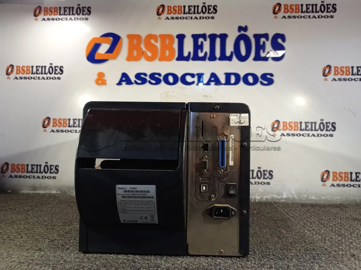 LOTE 049 - 01 IMPRESSORA DE ETIQUETAS MARCA ELGIN. (NO ESTADO) ATENÇÃO! FAZER A VISITAÇÃO ANTES DE ARREMATAR, NÃO SABEMOS SE FUNCIONA. LEILÃO NÃO TEM GARANTIA E NEM DEVOLUÇÃO, SUJEITO A POSSÍVEIS AVARIAS VISÍVEIS/OCULTAS E/OU AUSÊNCIA DE COMPONENTES.