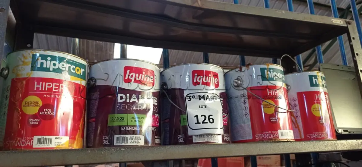 LOTE 126 - 05 LATAS DE TINTAS, SENDO 03 DA MARCA HIPERCOR AMARELA DE 3L CADA, 02 IQUINE COM 3,5L VERDE COLONIAL. (NO ESTADO) ATENÇÃO! FAZER A VISITAÇÃO ANTES DE ARREMATAR, NÃO SABEMOS SE FUNCIONA. LEILÃO NÃO TEM GARANTIA E NEM DEVOLUÇÃO, SUJEITO A POSSÍVEIS AVARIAS VISÍVEIS/OCULTAS E/OU AUSÊNCIA DE COMPONENTES.