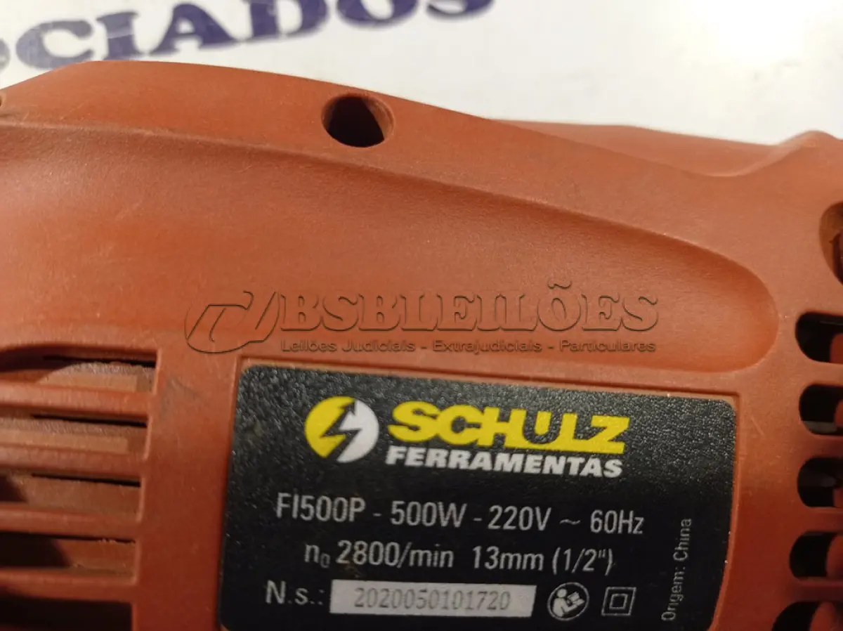 LOTE 210 - 01 PARAFUSADEIRA/FURADEIRA MARCA SCHUZ 220V. (NO ESTADO) ATENÇÃO! FAZER A VISITAÇÃO ANTES DE ARREMATAR, NÃO SABEMOS SE FUNCIONA. LEILÃO NÃO TEM GARANTIA E NEM DEVOLUÇÃO, SUJEITO A POSSÍVEIS AVARIAS VISÍVEIS/OCULTAS E/OU AUSÊNCIA DE COMPONENTES.