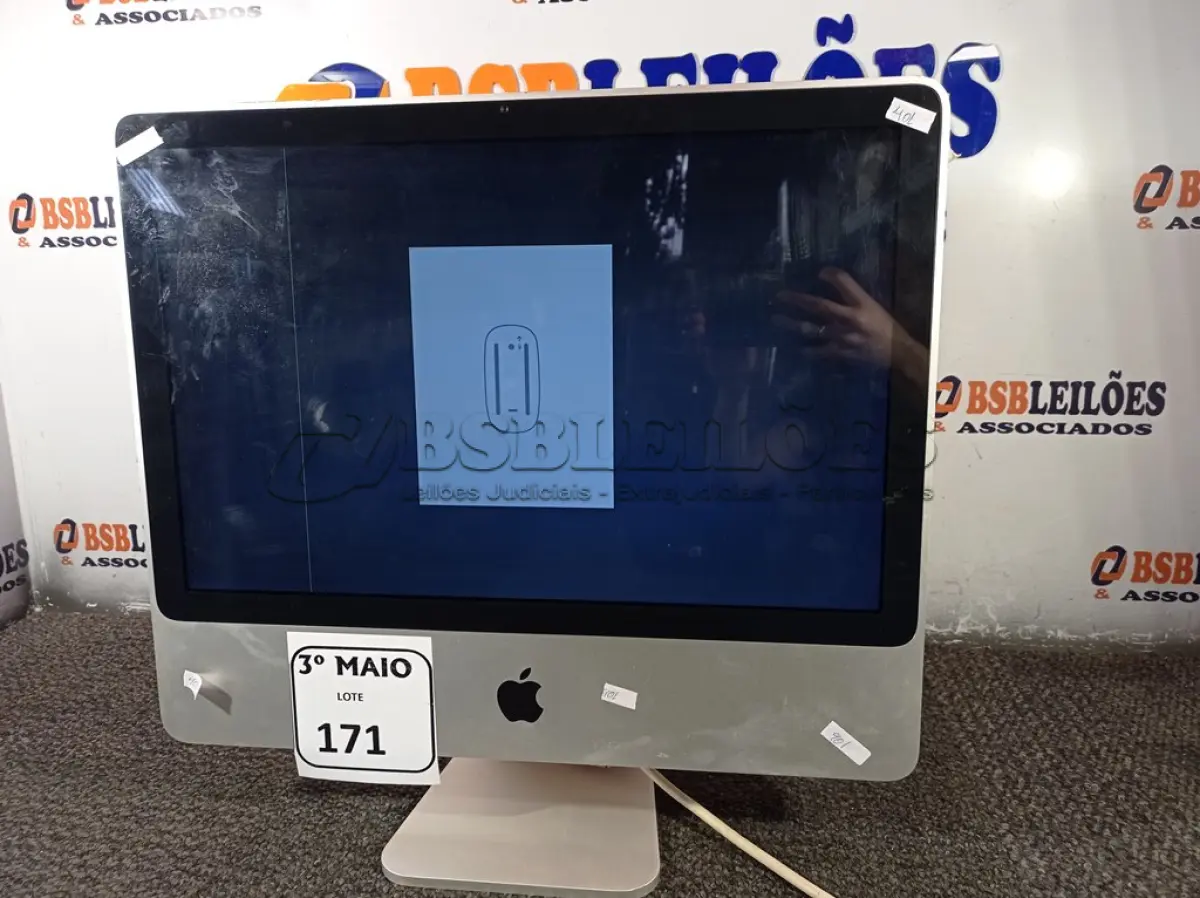 LOTE 171 - 01 IMAC COM AVARIAS. (NO ESTADO) ATENÇÃO! FAZER A VISITAÇÃO ANTES DE ARREMATAR, NÃO SABEMOS SE FUNCIONA. LEILÃO NÃO TEM GARANTIA E NEM DEVOLUÇÃO, SUJEITO A POSSÍVEIS AVARIAS VISÍVEIS/OCULTAS E/OU AUSÊNCIA DE COMPONENTES.