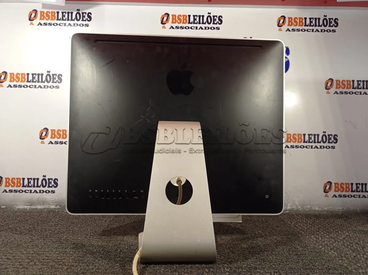 LOTE 171 - 01 IMAC COM AVARIAS. (NO ESTADO) ATENÇÃO! FAZER A VISITAÇÃO ANTES DE ARREMATAR, NÃO SABEMOS SE FUNCIONA. LEILÃO NÃO TEM GARANTIA E NEM DEVOLUÇÃO, SUJEITO A POSSÍVEIS AVARIAS VISÍVEIS/OCULTAS E/OU AUSÊNCIA DE COMPONENTES.