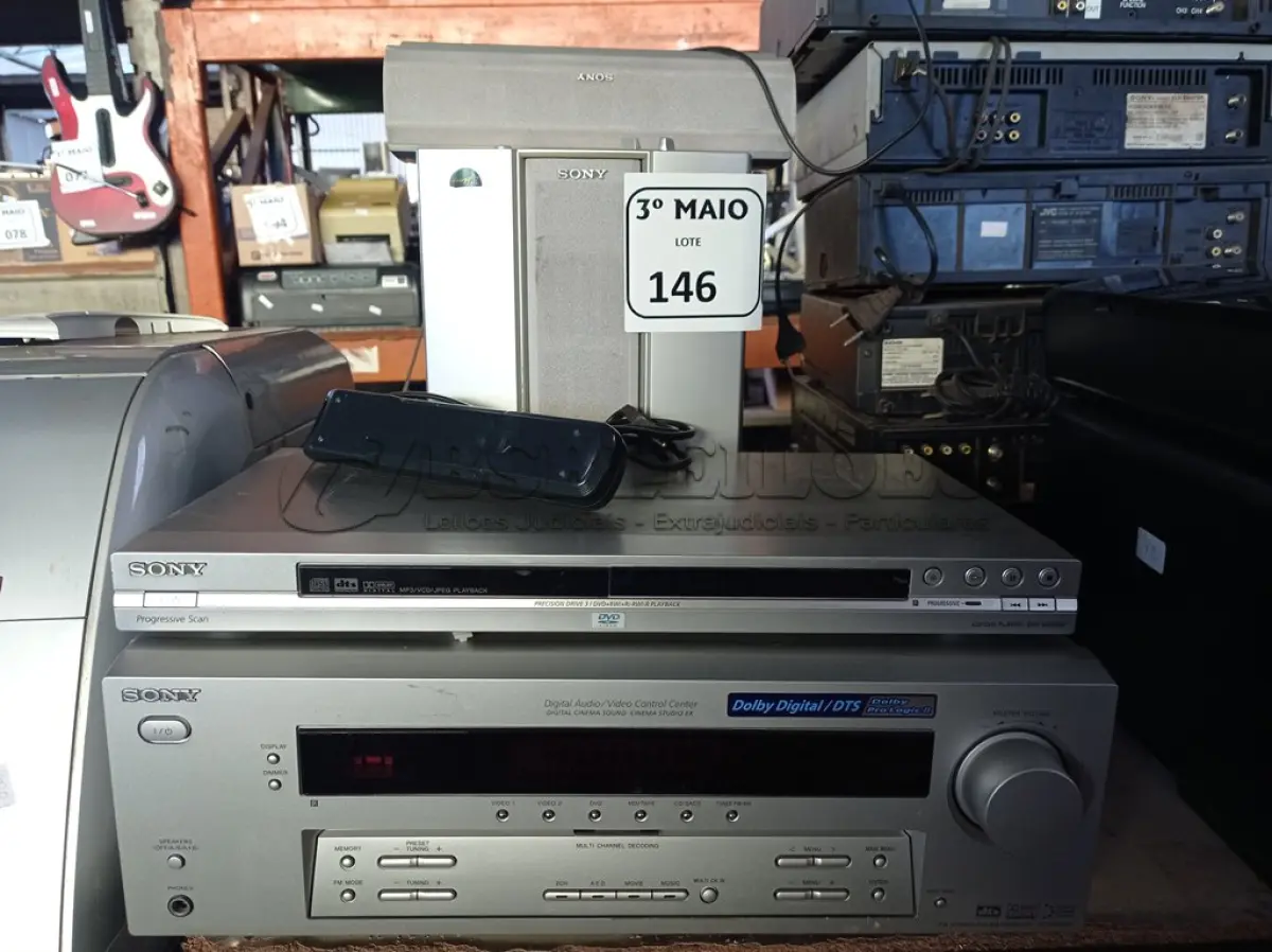 LOTE 146 - 01 SUBWOOFER ATIVO MODELO AS- WMS345 MARCA SONY COM 05 CAIXAS, 01 RECEIVER E 01 APARELHO DE DVD. (NO ESTADO) ATENÇÃO! FAZER A VISITAÇÃO ANTES DE ARREMATAR, NÃO SABEMOS SE FUNCIONA. LEILÃO NÃO TEM GARANTIA E NEM DEVOLUÇÃO, SUJEITO A POSSÍVEIS AVARIAS VISÍVEIS/OCULTAS E/OU AUSÊNCIA DE COMPONENTES.