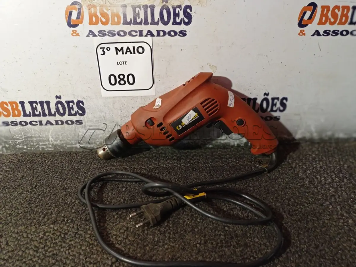 LOTE 080 - 01 PARAFUSADEIRA/FURADEIRA MARCA SCHUZ 220V. (NO ESTADO) ATENÇÃO! FAZER A VISITAÇÃO ANTES DE ARREMATAR, NÃO SABEMOS SE FUNCIONA. LEILÃO NÃO TEM GARANTIA E NEM DEVOLUÇÃO, SUJEITO A POSSÍVEIS AVARIAS VISÍVEIS/OCULTAS E/OU AUSÊNCIA DE COMPONENTES.