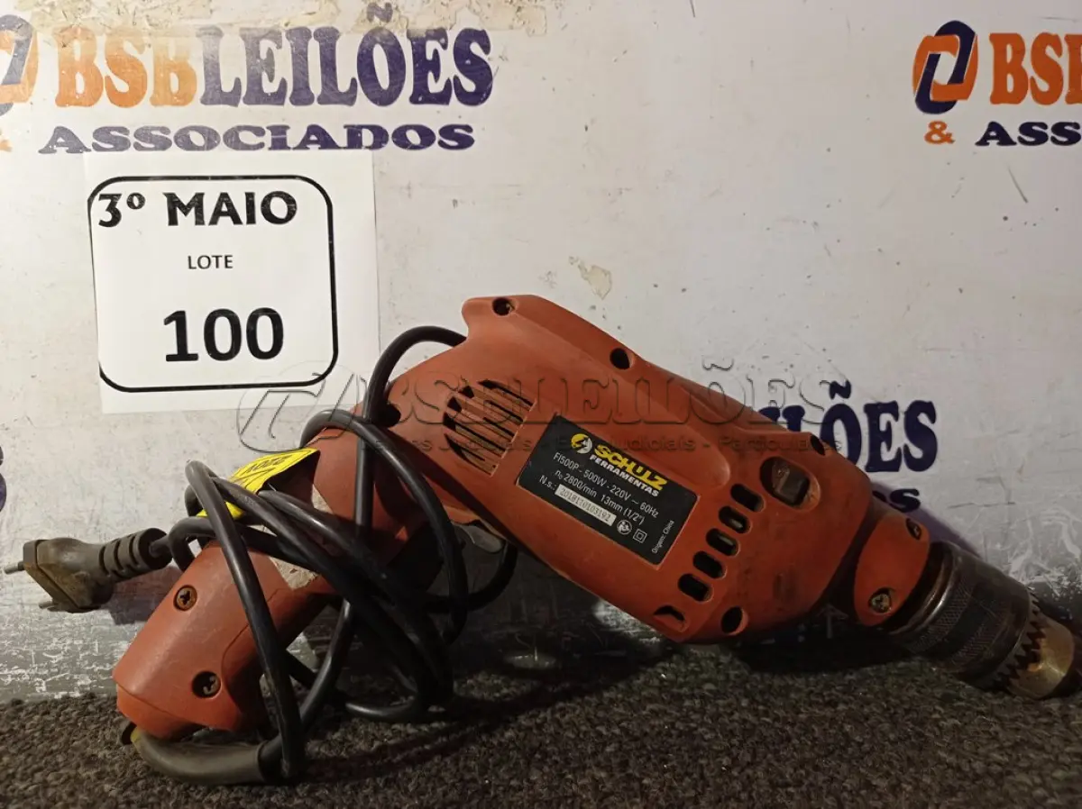 LOTE 100 - 01 PARAFUSADEIRA/FURADEIRA MARCA SCHUZ 220V. (NO ESTADO) ATENÇÃO! FAZER A VISITAÇÃO ANTES DE ARREMATAR, NÃO SABEMOS SE FUNCIONA. LEILÃO NÃO TEM GARANTIA E NEM DEVOLUÇÃO, SUJEITO A POSSÍVEIS AVARIAS VISÍVEIS/OCULTAS E/OU AUSÊNCIA DE COMPONENTES.