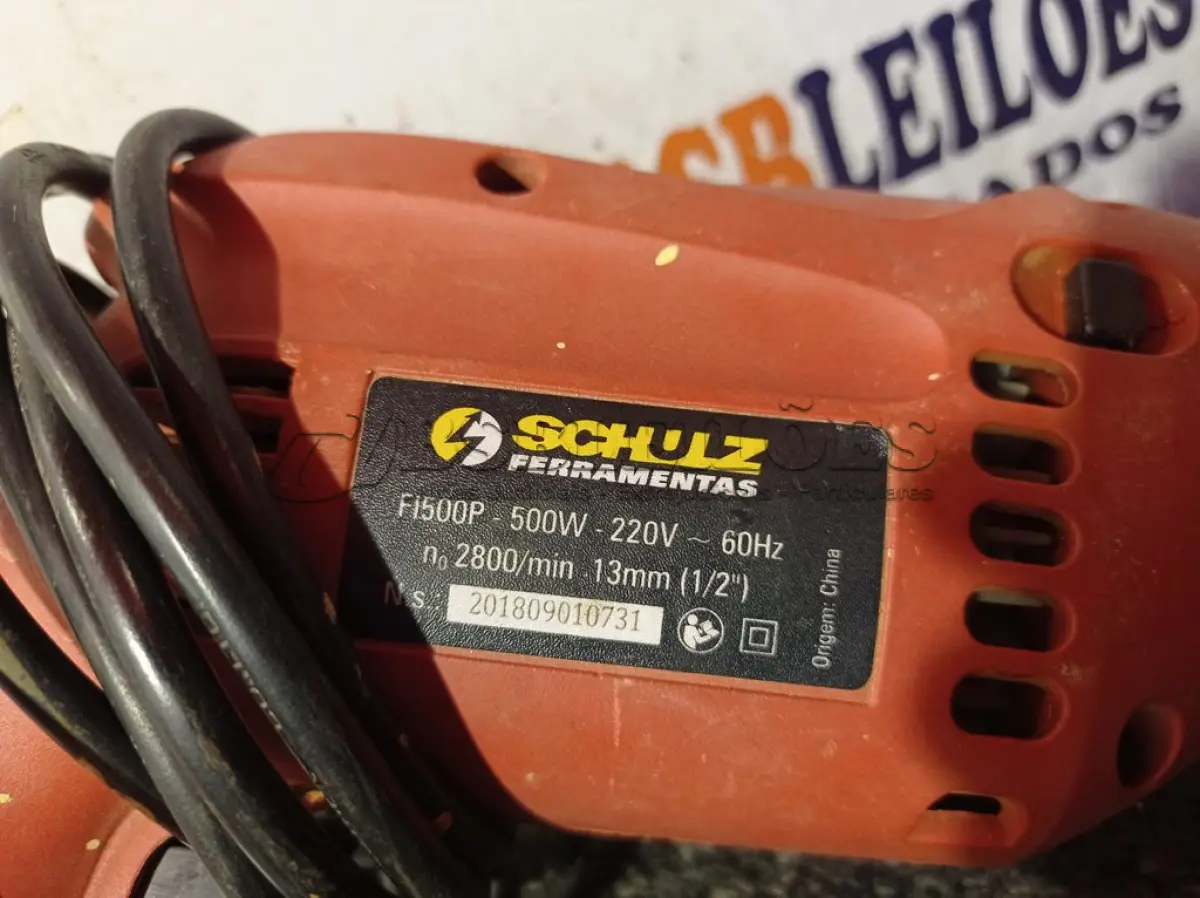 LOTE 090 - 01 PARAFUSADEIRA/FURADEIRA MARCA SCHUZ 220V. (NO ESTADO) ATENÇÃO! FAZER A VISITAÇÃO ANTES DE ARREMATAR, NÃO SABEMOS SE FUNCIONA. LEILÃO NÃO TEM GARANTIA E NEM DEVOLUÇÃO, SUJEITO A POSSÍVEIS AVARIAS VISÍVEIS/OCULTAS E/OU AUSÊNCIA DE COMPONENTES.