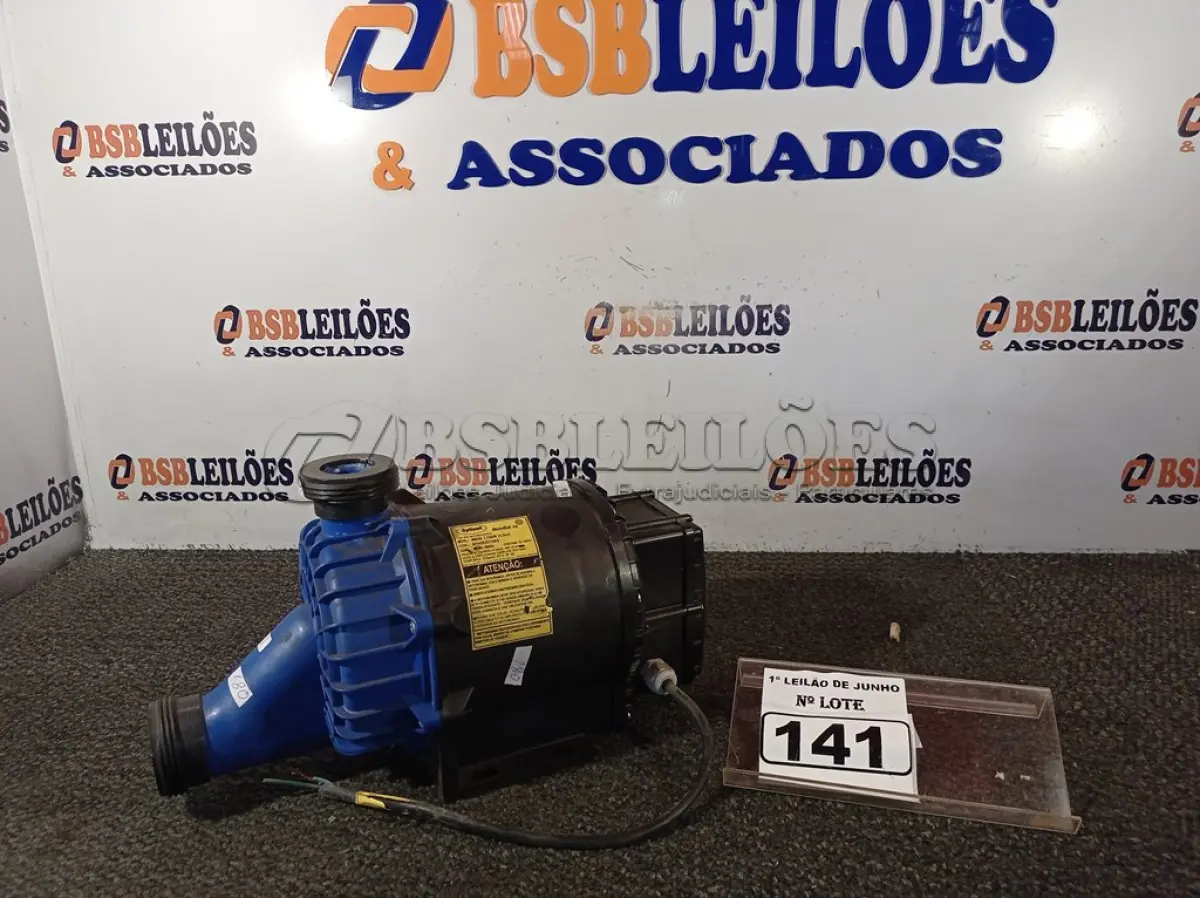 LOTE 141 - 01 MOTOBOMBA EXCLUSIVAMENTE REFRIGERADA POR ÁGUA MODELO: MB42, 1,12KW (1,5CV) SYLLENT 220V. (NO ESTADO) ATENÇÃO! FAZER A VISITAÇÃO ANTES DE ARREMATAR, NÃO SABEMOS SE FUNCIONA. LEILÃO NÃO TEM GARANTIA E NEM DEVOLUÇÃO, SUJEITO A POSSÍVEIS AVARIAS VISÍVEIS/OCULTAS E/OU AUSÊNCIA DE COMPONENTES.