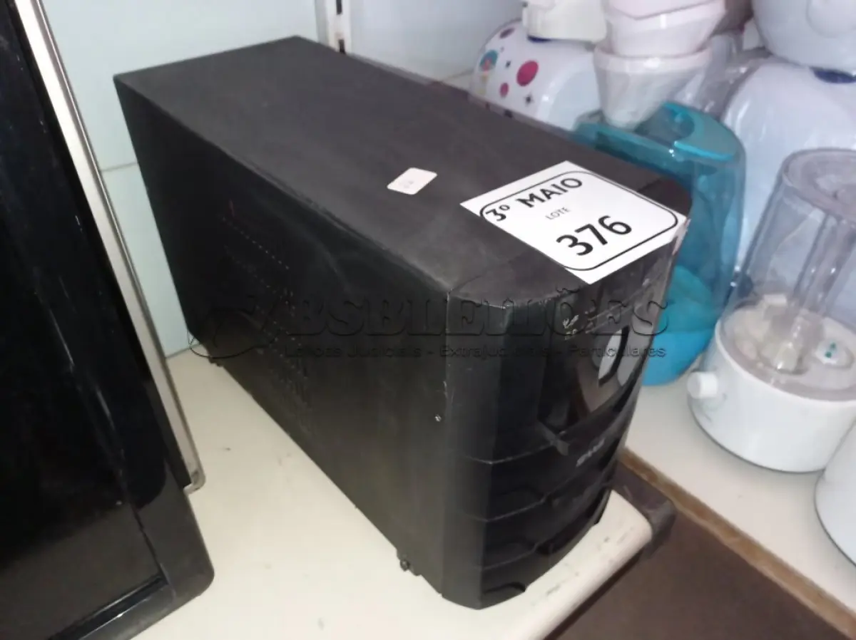 LOTE 376 - 01 NOBREAK SMS 2200VA. (NO ESTADO) ATENÇÃO! FAZER A VISITAÇÃO ANTES DE ARREMATAR, NÃO SABEMOS SE FUNCIONA. LEILÃO NÃO TEM GARANTIA E NEM DEVOLUÇÃO, SUJEITO A POSSÍVEIS AVARIAS VISÍVEIS/OCULTAS E/OU AUSÊNCIA DE COMPONENTES.