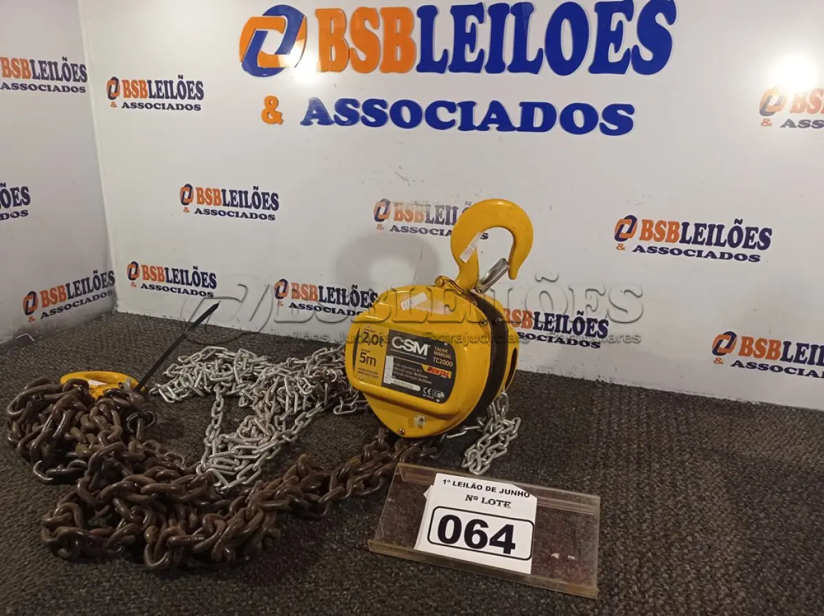 LOTE 064 - 01 TALHA MANUAL DE CORRENTE 2T 5M DE ELEVAÇÃO CSM. (NO ESTADO) ATENÇÃO! FAZER A VISITAÇÃO ANTES DE ARREMATAR, NÃO SABEMOS SE FUNCIONA. LEILÃO NÃO TEM GARANTIA E NEM DEVOLUÇÃO, SUJEITO A POSSÍVEIS AVARIAS VISÍVEIS/OCULTAS E/OU AUSÊNCIA DE COMPONENTES.