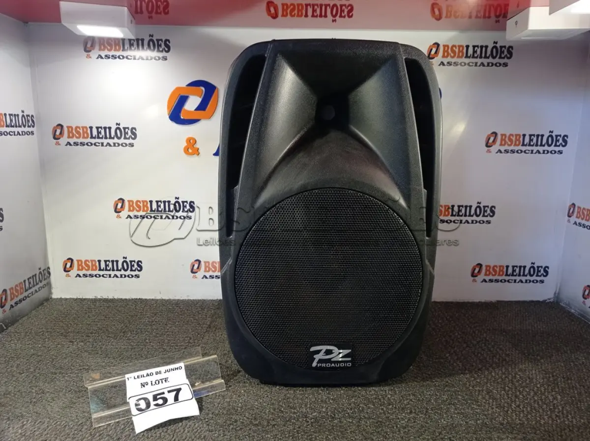 LOTE 057 - 01 CAIXA DE SOM PZ PROPASSIVE PRO ÁUDIO PX-12 (NOVA). (NO ESTADO) ATENÇÃO! FAZER A VISITAÇÃO ANTES DE ARREMATAR, NÃO SABEMOS SE FUNCIONA. LEILÃO NÃO TEM GARANTIA E NEM DEVOLUÇÃO, SUJEITO A POSSÍVEIS AVARIAS VISÍVEIS/OCULTAS E/OU AUSÊNCIA DE COMPONENTES.