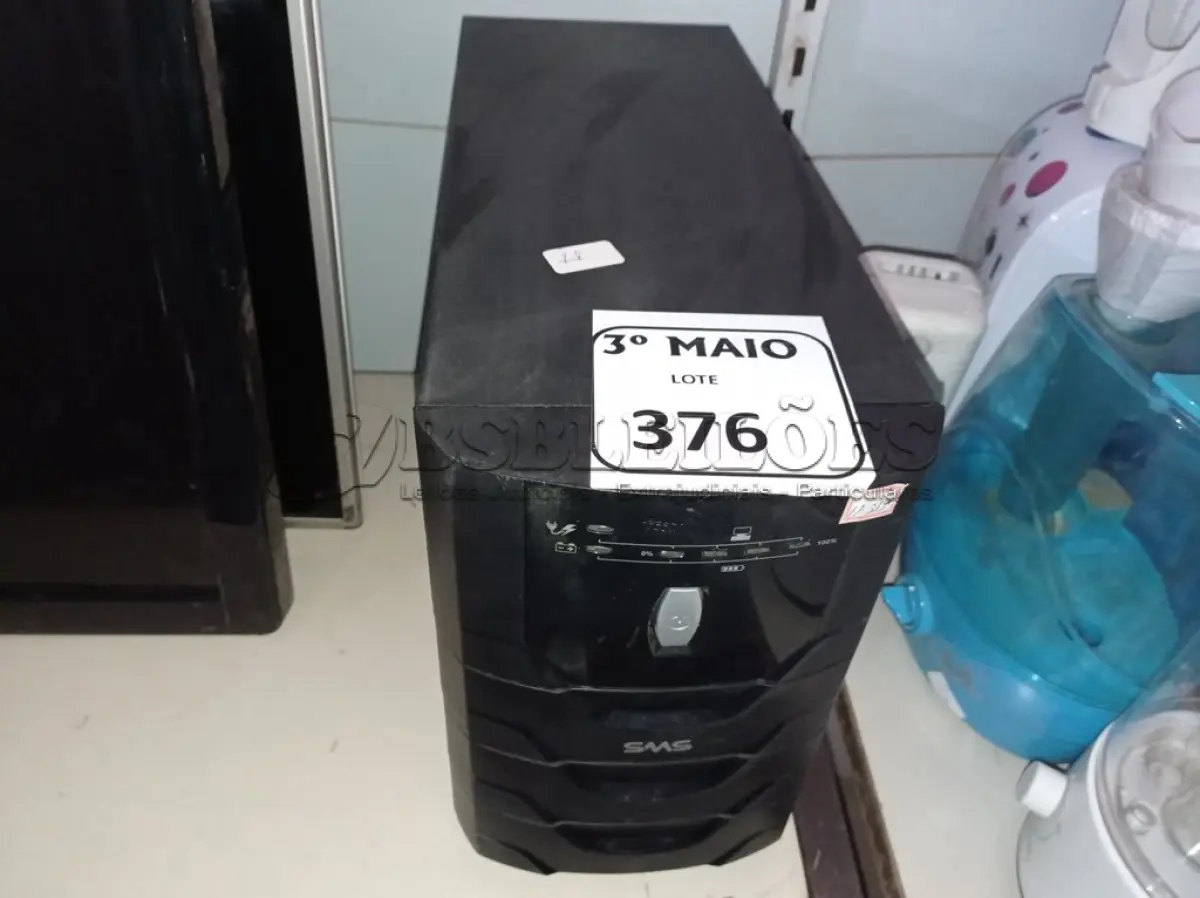 LOTE 376 - 01 NOBREAK SMS 2200VA. (NO ESTADO) ATENÇÃO! FAZER A VISITAÇÃO ANTES DE ARREMATAR, NÃO SABEMOS SE FUNCIONA. LEILÃO NÃO TEM GARANTIA E NEM DEVOLUÇÃO, SUJEITO A POSSÍVEIS AVARIAS VISÍVEIS/OCULTAS E/OU AUSÊNCIA DE COMPONENTES.