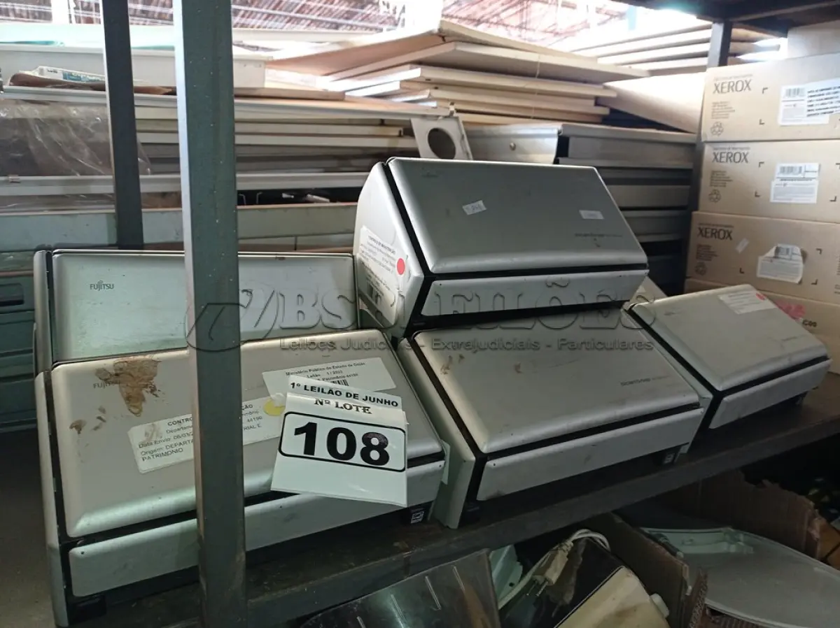 LOTE 108 - 08 SCANNER’S MARCAS E MODELOS DIVERSOS. (NO ESTADO) ATENÇÃO! FAZER A VISITAÇÃO ANTES DE ARREMATAR, NÃO SABEMOS SE FUNCIONA. LEILÃO NÃO TEM GARANTIA E NEM DEVOLUÇÃO, SUJEITO A POSSÍVEIS AVARIAS VISÍVEIS/OCULTAS E/OU AUSÊNCIA DE COMPONENTES.