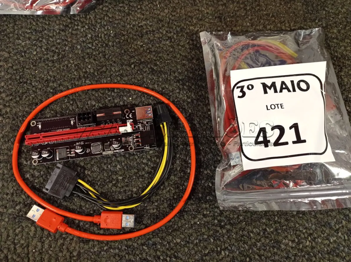 LOTE 421 - 01 LOTE COM 10 PLACAS PCI USB. (NO ESTADO) ATENÇÃO! FAZER A VISITAÇÃO ANTES DE ARREMATAR, NÃO SABEMOS SE FUNCIONA. LEILÃO NÃO TEM GARANTIA E NEM DEVOLUÇÃO, SUJEITO A POSSÍVEIS AVARIAS VISÍVEIS/OCULTAS E/OU AUSÊNCIA DE COMPONENTES.