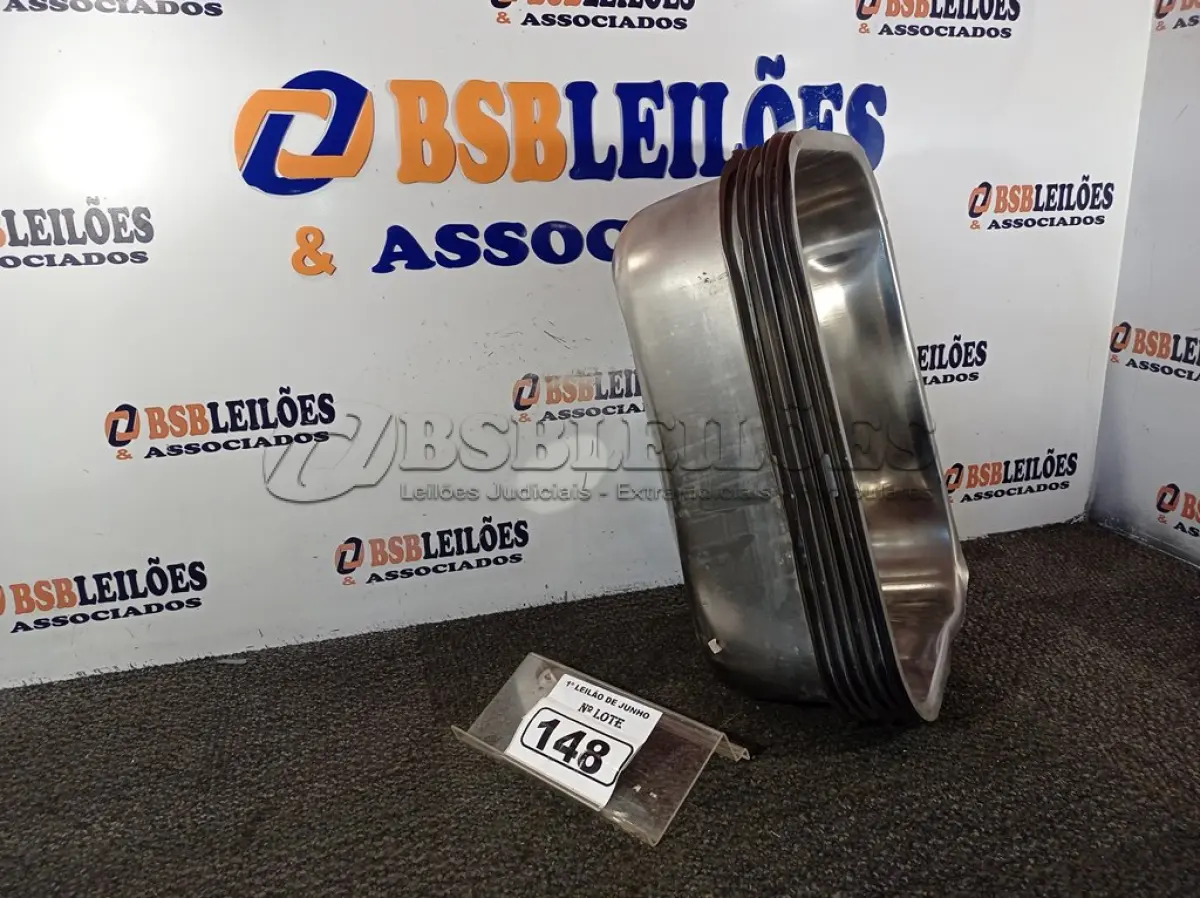 LOTE 148 - 07 CUBAS EM INOX. (NO ESTADO) ATENÇÃO! FAZER A VISITAÇÃO ANTES DE ARREMATAR, NÃO SABEMOS SE FUNCIONA. LEILÃO NÃO TEM GARANTIA E NEM DEVOLUÇÃO, SUJEITO A POSSÍVEIS AVARIAS VISÍVEIS/OCULTAS E/OU AUSÊNCIA DE COMPONENTES.