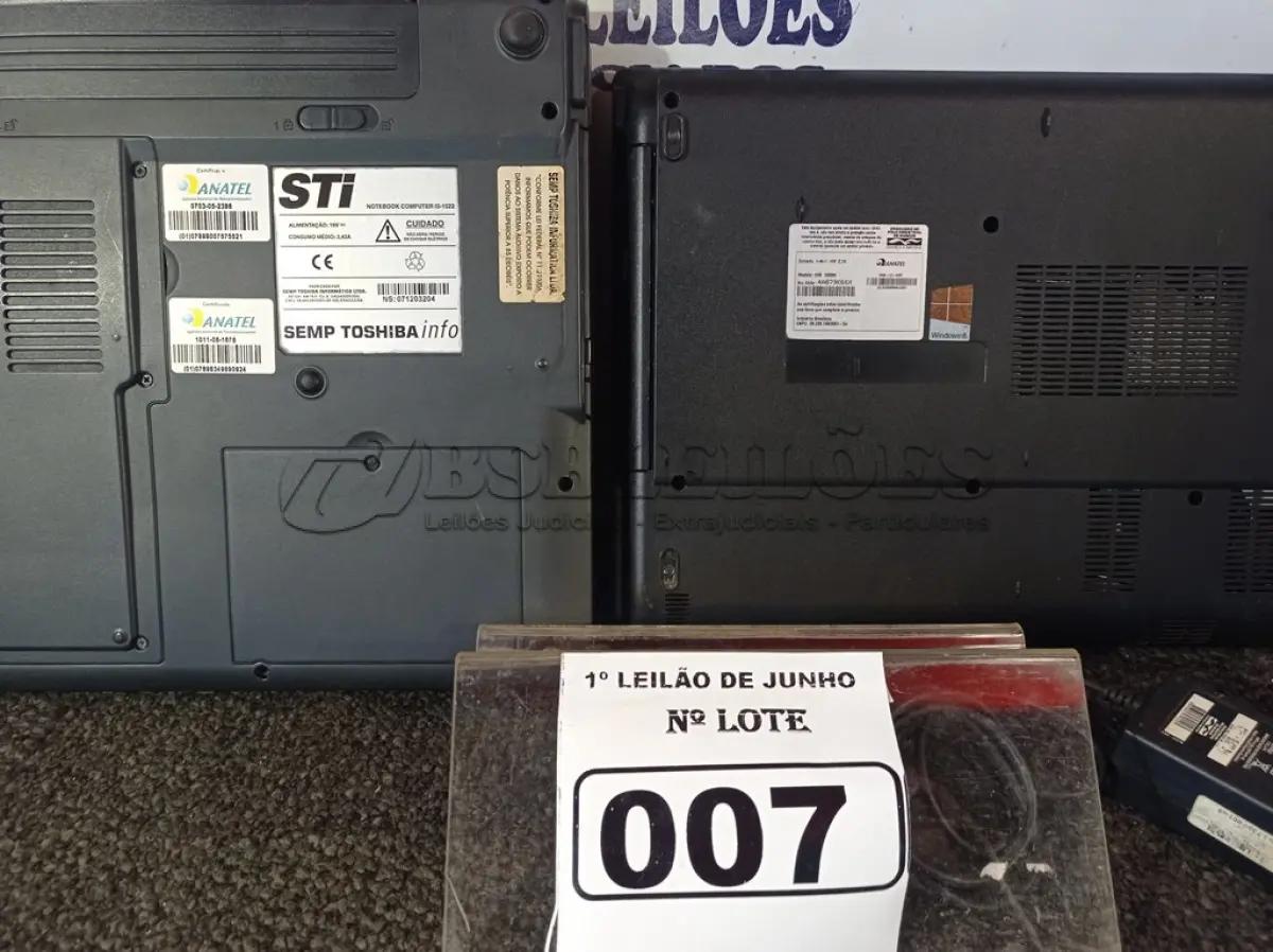 LOTE 007 - 02 NOTEBOOKS, SENDO 01 SIM+ COM FONTE INCOMPLETA FALTANDO CABO DE FORÇA E 01 NOTEBOOK MARCA STI SEM FONTE COM AVARIAS. (NÃO ESTÃO LIGANDO) (NO ESTADO) ATENÇÃO! FAZER A VISITAÇÃO ANTES DE ARREMATAR, NÃO SABEMOS SE FUNCIONA. LEILÃO NÃO TEM GARANTIA E NEM DEVOLUÇÃO, SUJEITO A POSSÍVEIS AVARIAS VISÍVEIS/OCULTAS E/OU AUSÊNCIA DE COMPONENTES.