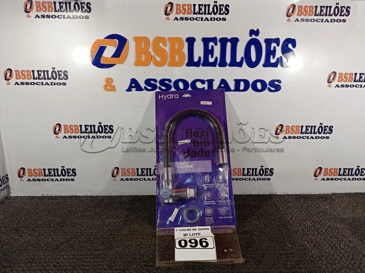 LOTE 096 - 01 TORNEIRA DE COZINHA PAREDE HYDRAMOTION HYDRA. (NO ESTADO) ATENÇÃO! FAZER A VISITAÇÃO ANTES DE ARREMATAR, NÃO SABEMOS SE FUNCIONA. LEILÃO NÃO TEM GARANTIA E NEM DEVOLUÇÃO, SUJEITO A POSSÍVEIS AVARIAS VISÍVEIS/OCULTAS E/OU AUSÊNCIA DE COMPONENTES.