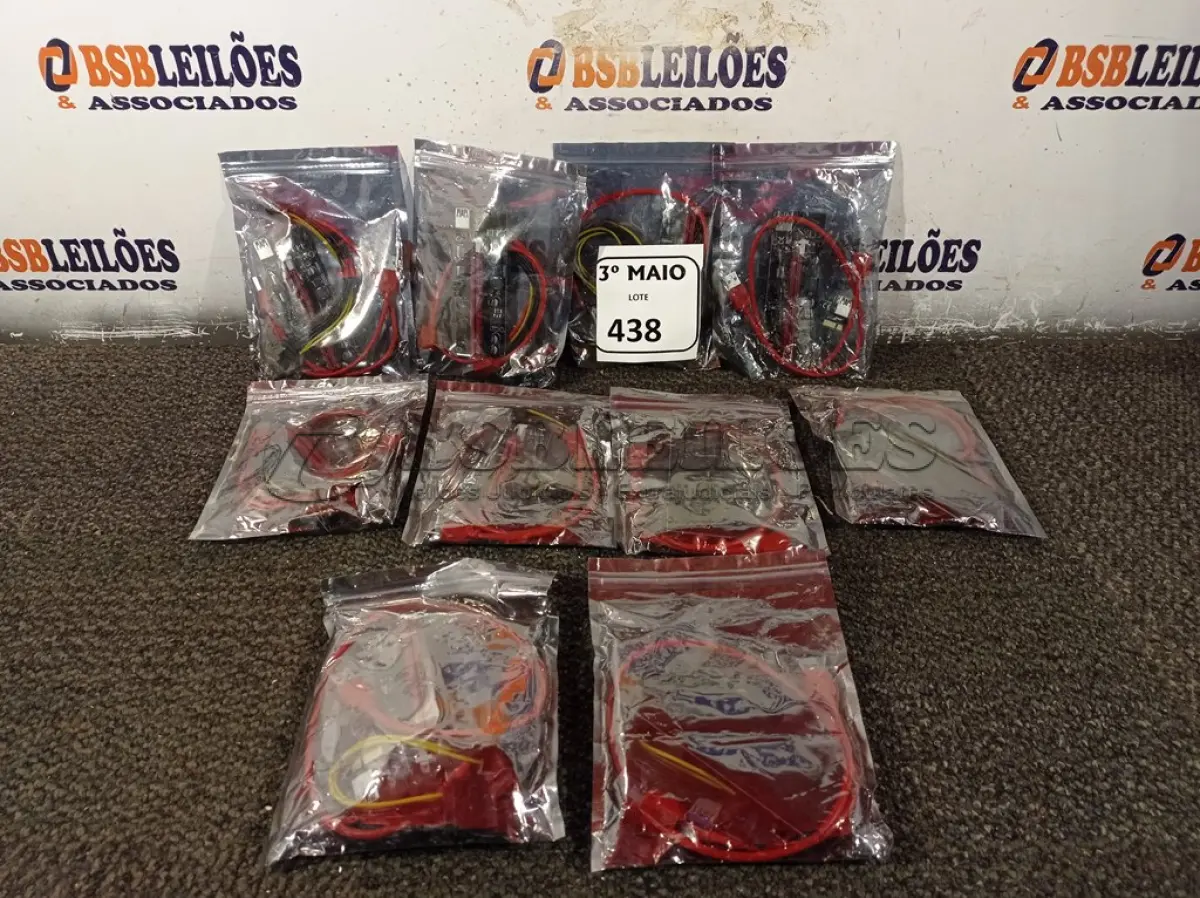 LOTE 438 - 01 LOTE COM 10 PLACAS PCI USB. (NO ESTADO) ATENÇÃO! FAZER A VISITAÇÃO ANTES DE ARREMATAR, NÃO SABEMOS SE FUNCIONA. LEILÃO NÃO TEM GARANTIA E NEM DEVOLUÇÃO, SUJEITO A POSSÍVEIS AVARIAS VISÍVEIS/OCULTAS E/OU AUSÊNCIA DE COMPONENTES.