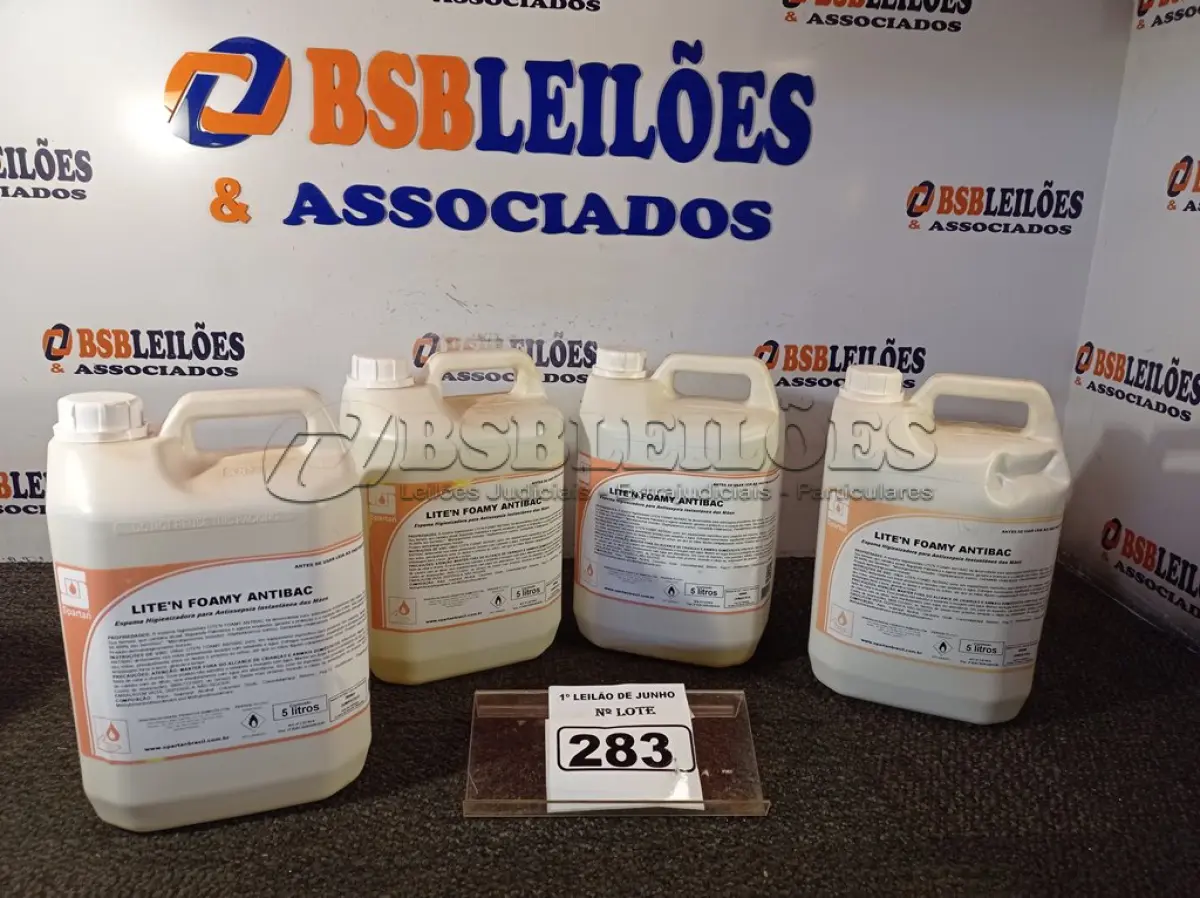 LOTE 283 - 04 GALÕES DE ESPUMA HIGIENIZADORA PARA ANTISSEPSIA INSTANTÂNEA DAS MÃOS COM 05 LITROS CADA GALÃO. (NO ESTADO) ATENÇÃO! FAZER A VISITAÇÃO ANTES DE ARREMATAR, NÃO SABEMOS SE FUNCIONA. LEILÃO NÃO TEM GARANTIA E NEM DEVOLUÇÃO, SUJEITO A POSSÍVEIS AVARIAS VISÍVEIS/OCULTAS E/OU AUSÊNCIA DE COMPONENTES.