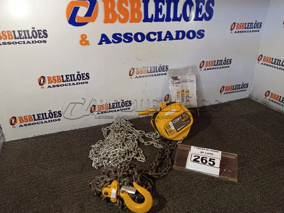 LOTE 265 - 01 TALHA MANUAL DE CORRENTE 1T 5M DE ELEVAÇÃO CSM. (NO ESTADO) ATENÇÃO! FAZER A VISITAÇÃO ANTES DE ARREMATAR, NÃO SABEMOS SE FUNCIONA. LEILÃO NÃO TEM GARANTIA E NEM DEVOLUÇÃO, SUJEITO A POSSÍVEIS AVARIAS VISÍVEIS/OCULTAS E/OU AUSÊNCIA DE COMPONENTES.