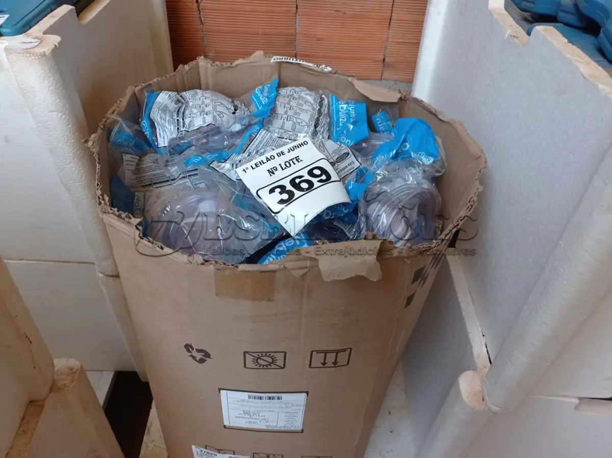 LOTE 369 - 01 LOTE COM GRANDE QUANTIDADE DE CONJUNTO DE NEBULIZAÇÃO. (NO ESTADO) ATENÇÃO! FAZER A VISITAÇÃO ANTES DE ARREMATAR, NÃO SABEMOS SE FUNCIONA. LEILÃO NÃO TEM GARANTIA E NEM DEVOLUÇÃO, SUJEITO A POSSÍVEIS AVARIAS VISÍVEIS/OCULTAS E/OU AUSÊNCIA DE COMPONENTES.