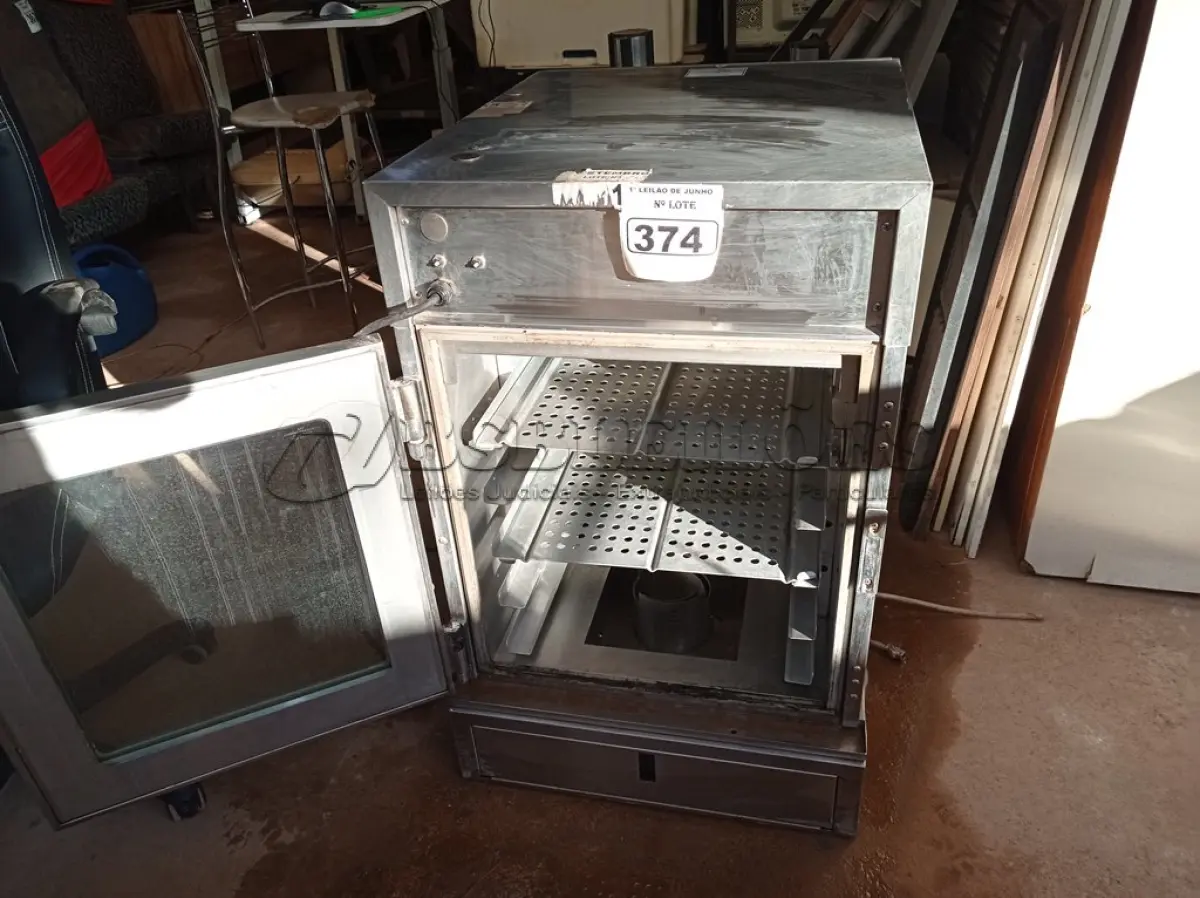 LOTE 374 - 01 ESTUFA ELÉTRICA EM INOX COM 02 BANDEJAS, MODELO:HHC983 DE 240V. (NO ESTADO) ATENÇÃO! FAZER A VISITAÇÃO ANTES DE ARREMATAR, NÃO SABEMOS SE FUNCIONA. LEILÃO NÃO TEM GARANTIA E NEM DEVOLUÇÃO, SUJEITO A POSSÍVEIS AVARIAS VISÍVEIS/OCULTAS E/OU AUSÊNCIA DE COMPONENTES.