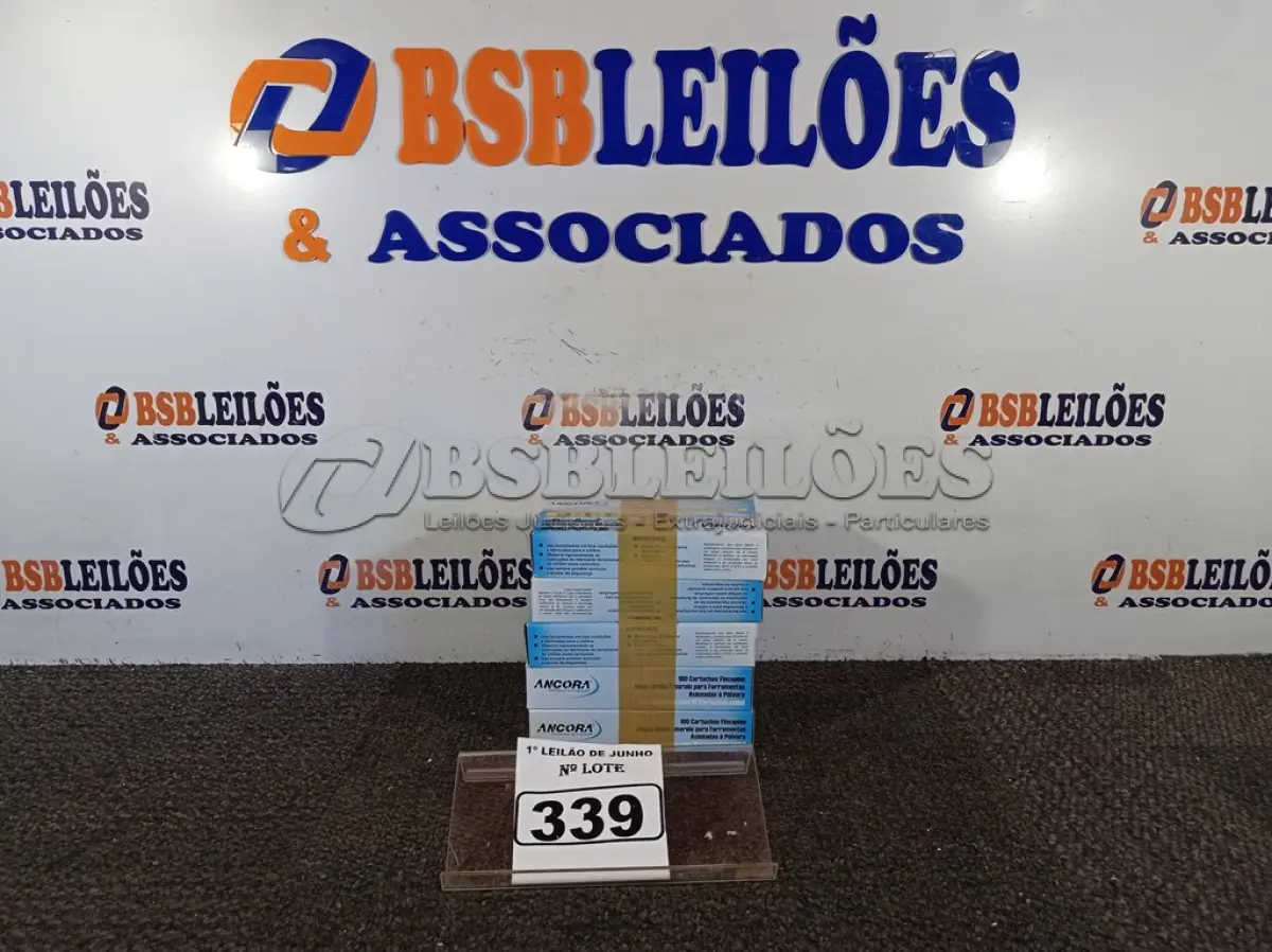 LOTE 339 - 01 LOTE COM 10 CAIXAS DE CARTUCHOS FINCAPINO MAGAZINADO AMARELO PARA FERRAMENTAS ACIONADAS A PÓLVORA MARCA ANCORA. (NO ESTADO) ATENÇÃO! FAZER A VISITAÇÃO ANTES DE ARREMATAR, NÃO SABEMOS SE FUNCIONA. LEILÃO NÃO TEM GARANTIA E NEM DEVOLUÇÃO, SUJEITO A POSSÍVEIS AVARIAS VISÍVEIS/OCULTAS E/OU AUSÊNCIA DE COMPONENTES.