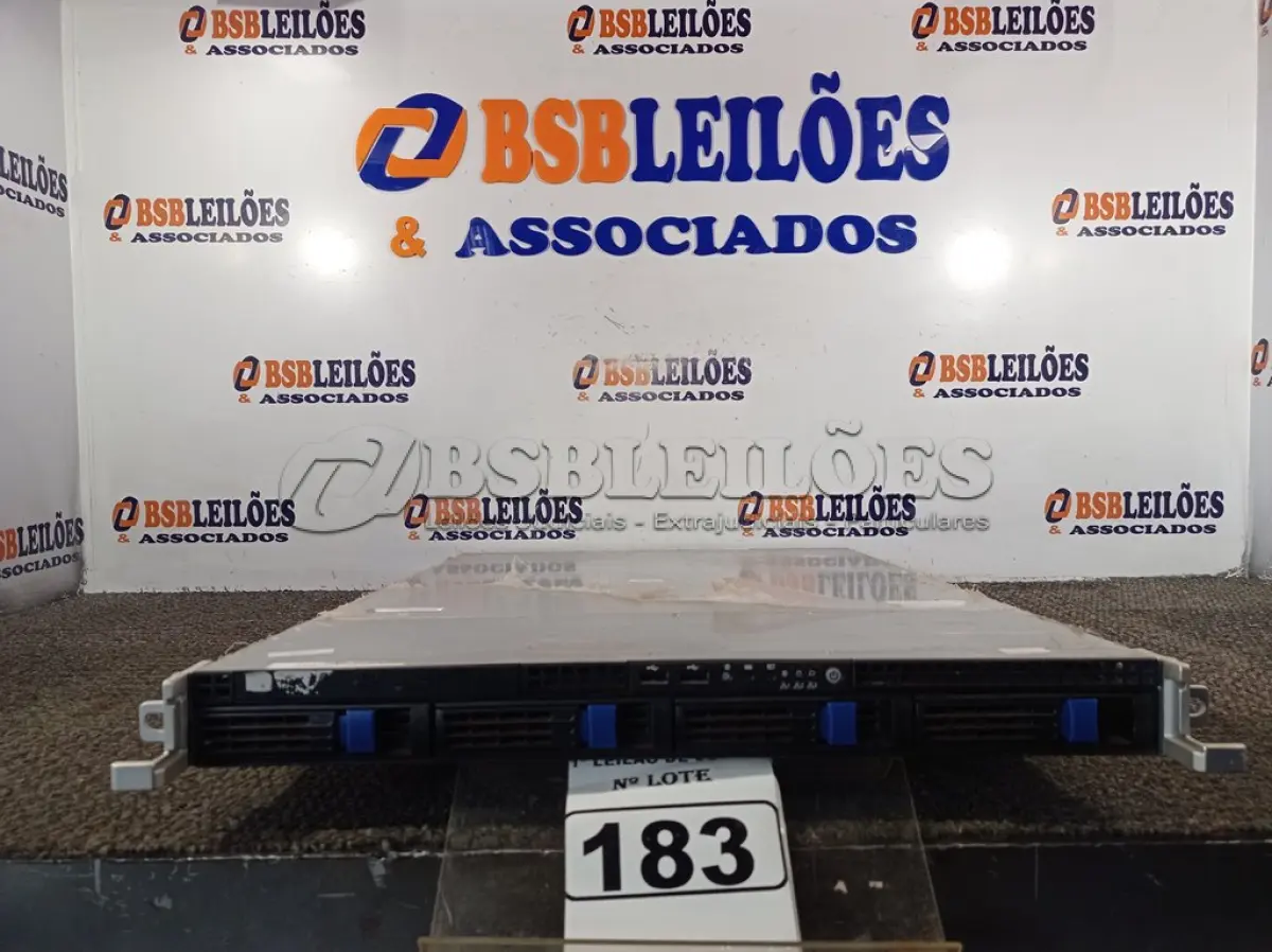 LOTE 183 - 01 SERVIDOR DDR3. (NO ESTADO) ATENÇÃO! FAZER A VISITAÇÃO ANTES DE ARREMATAR, NÃO SABEMOS SE FUNCIONA. LEILÃO NÃO TEM GARANTIA E NEM DEVOLUÇÃO, SUJEITO A POSSÍVEIS AVARIAS VISÍVEIS/OCULTAS E/OU AUSÊNCIA DE COMPONENTES.
