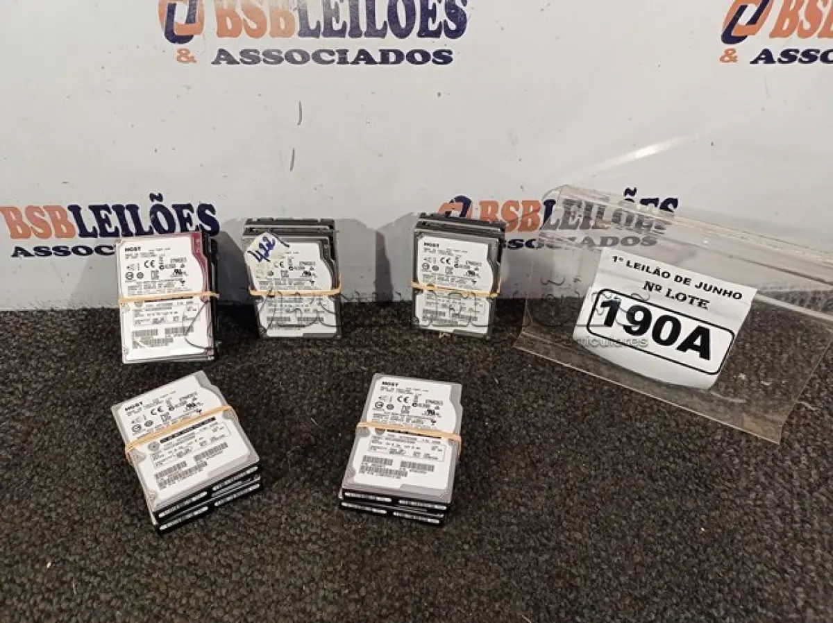 LOTE 190 - 10 HD'S PARA SERVIDOR DE 600GB CADA. (NO ESTADO) ATENÇÃO! FAZER A VISITAÇÃO ANTES DE ARREMATAR, NÃO SABEMOS SE FUNCIONA. LEILÃO NÃO TEM GARANTIA E NEM DEVOLUÇÃO, SUJEITO A POSSÍVEIS AVARIAS VISÍVEIS/OCULTAS E/OU AUSÊNCIA DE COMPONENTES.