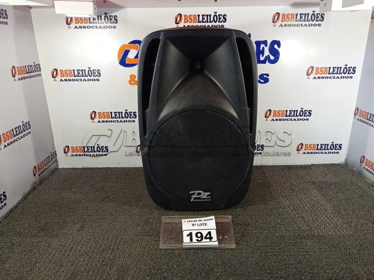 LOTE 194 - 01 CAIXA DE SOM PZ PROPASSIVE PRO ÁUDIO PX-12 (NOVA). (NO ESTADO) ATENÇÃO! FAZER A VISITAÇÃO ANTES DE ARREMATAR, NÃO SABEMOS SE FUNCIONA. LEILÃO NÃO TEM GARANTIA E NEM DEVOLUÇÃO, SUJEITO A POSSÍVEIS AVARIAS VISÍVEIS/OCULTAS E/OU AUSÊNCIA DE COMPONENTES.
