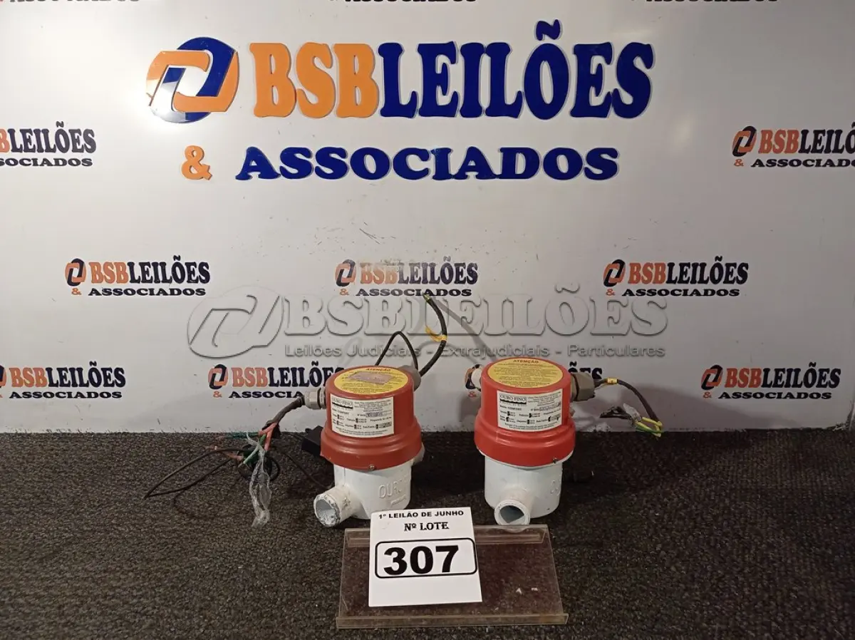 LOTE 307 - 02 AQUECEDORES PARA BANHEIRA. (NO ESTADO) ATENÇÃO! FAZER A VISITAÇÃO ANTES DE ARREMATAR, NÃO SABEMOS SE FUNCIONA. LEILÃO NÃO TEM GARANTIA E NEM DEVOLUÇÃO, SUJEITO A POSSÍVEIS AVARIAS VISÍVEIS/OCULTAS E/OU AUSÊNCIA DE COMPONENTES.