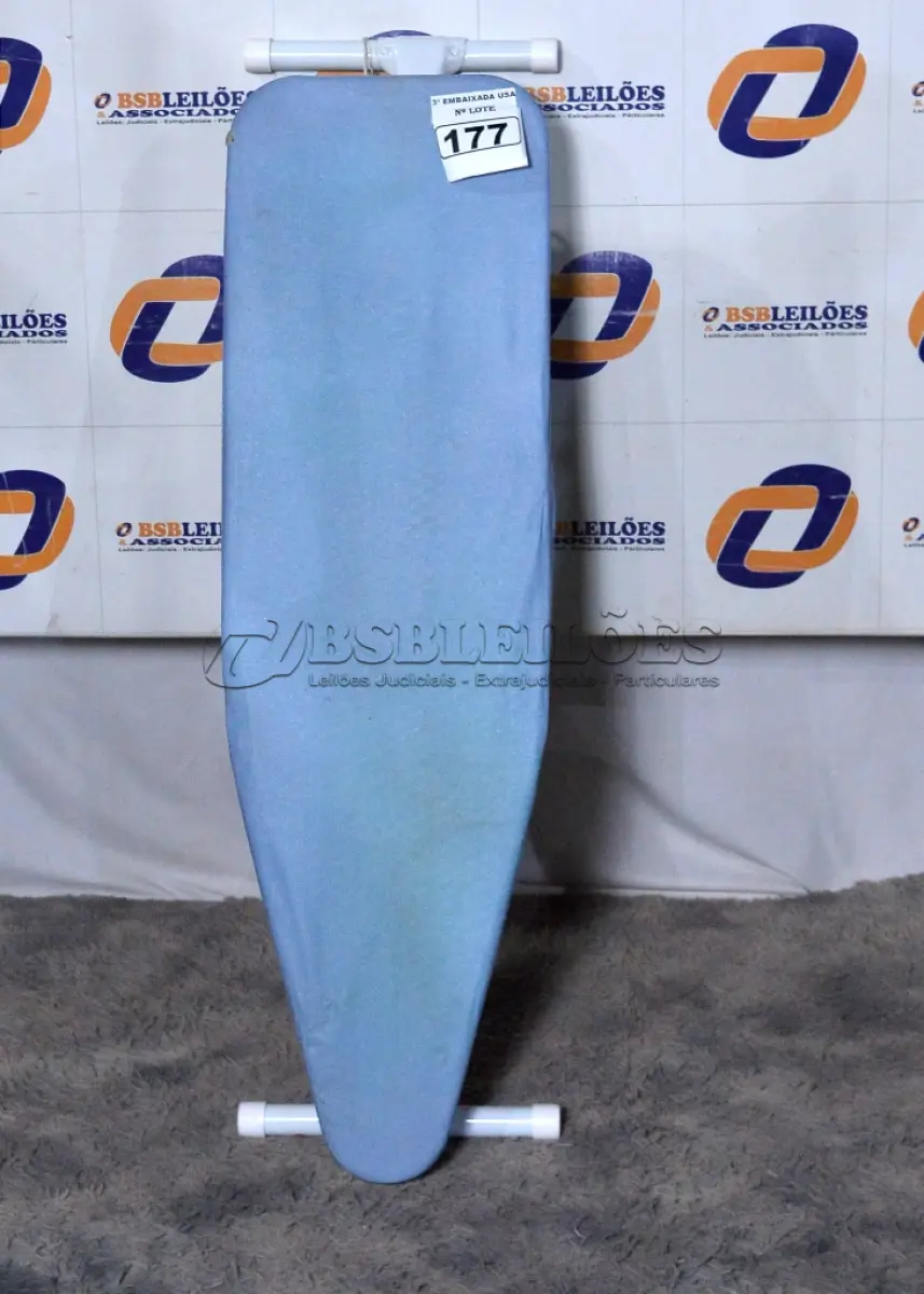 LOTE 177 - 01 TÁBUA DE PASSAR ROUPAS. (IRONING BOARD) (NO ESTADO)0000011