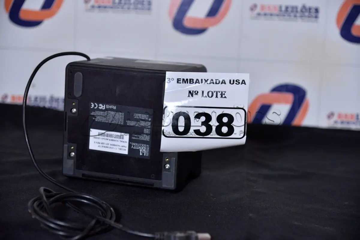 LOTE 038 - 01 SCANNER DE LEITURA DIGITAL USB. (OPTICAL DIGITAL SCANNER) AV9704X (NO ESTADO)