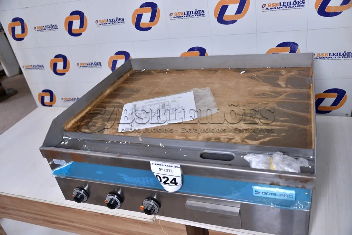 LOTE 024 - 01 CHAPA ELÉTRICA GARLAND TRIFÁSICA 110V. (RANGE, ELEC, HEAVY-DUTY, GRIDDLE) (NO ESTADO) AV9820X