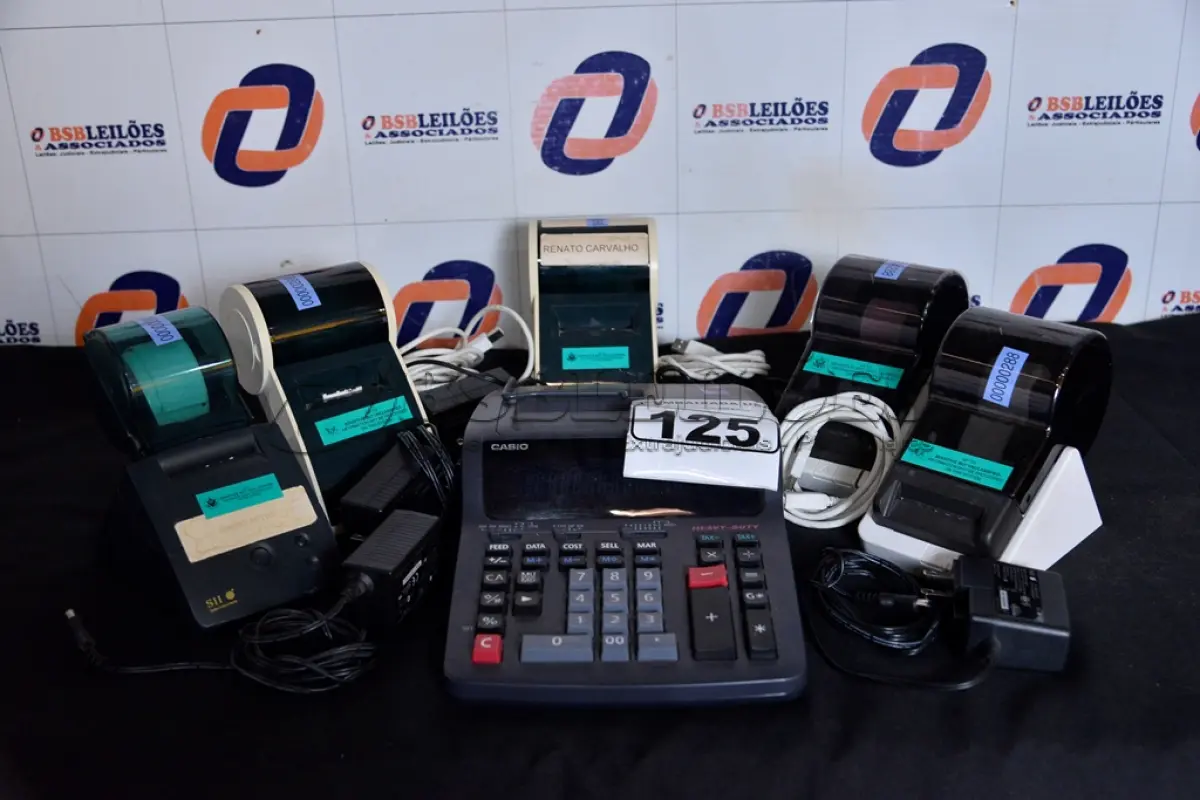 LOTE 125 - 05 IMPRESSORAS DE ETIQUETAS TERMAL MODELO: SLP620 E 01 CALCULADORA MODELO: DR-210TM CASIO, 04 FONTES E ALGUNS CABOS. (5 LABELING MACHINES) (NO ESTADO)00000288
