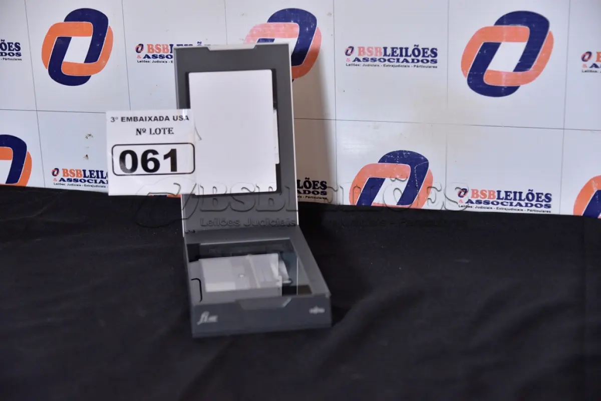 LOTE 061 - 01 SCANNER DIGITAL MODELO: FI-60F MARCA FUJTSU. (OPTICAL DIGITAL/SCANNER)121931 (NO ESTADO)